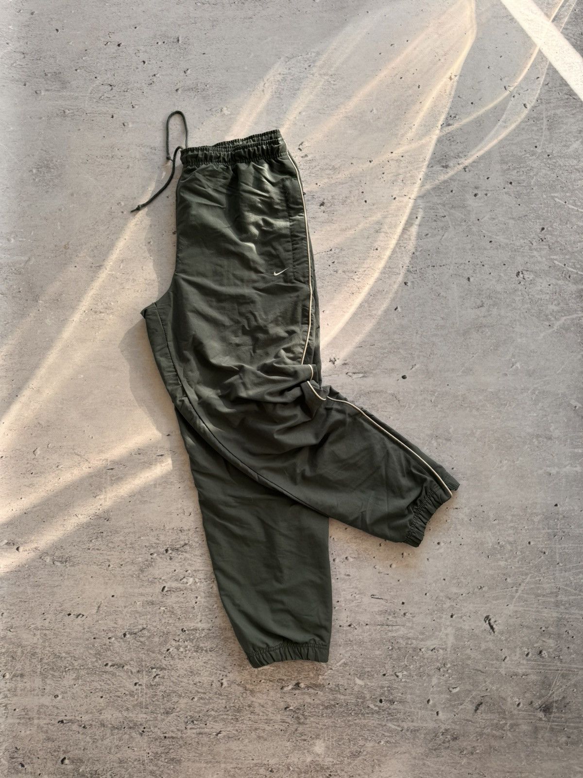 Nike × Vintage NIKE VINTAGE BASIC LOGO OVERSIZE BAGGY PANTS Size US 32 / EU 48 - 1 Thumbnail