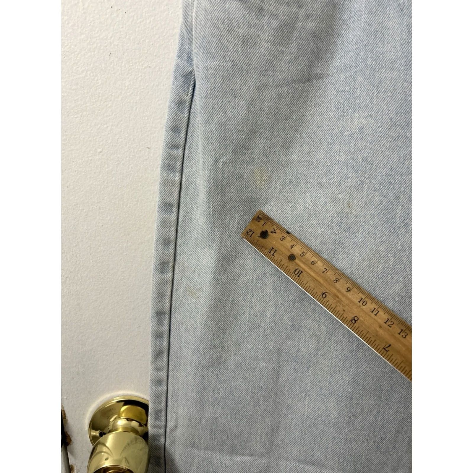 Levi's VINTAGE Levi's 550 Jeans Mens Sz 32x30 Light Wash Relaxed Fit Denim Blue 5-Pocket USA Size US 32 / EU 48 - 4 Thumbnail