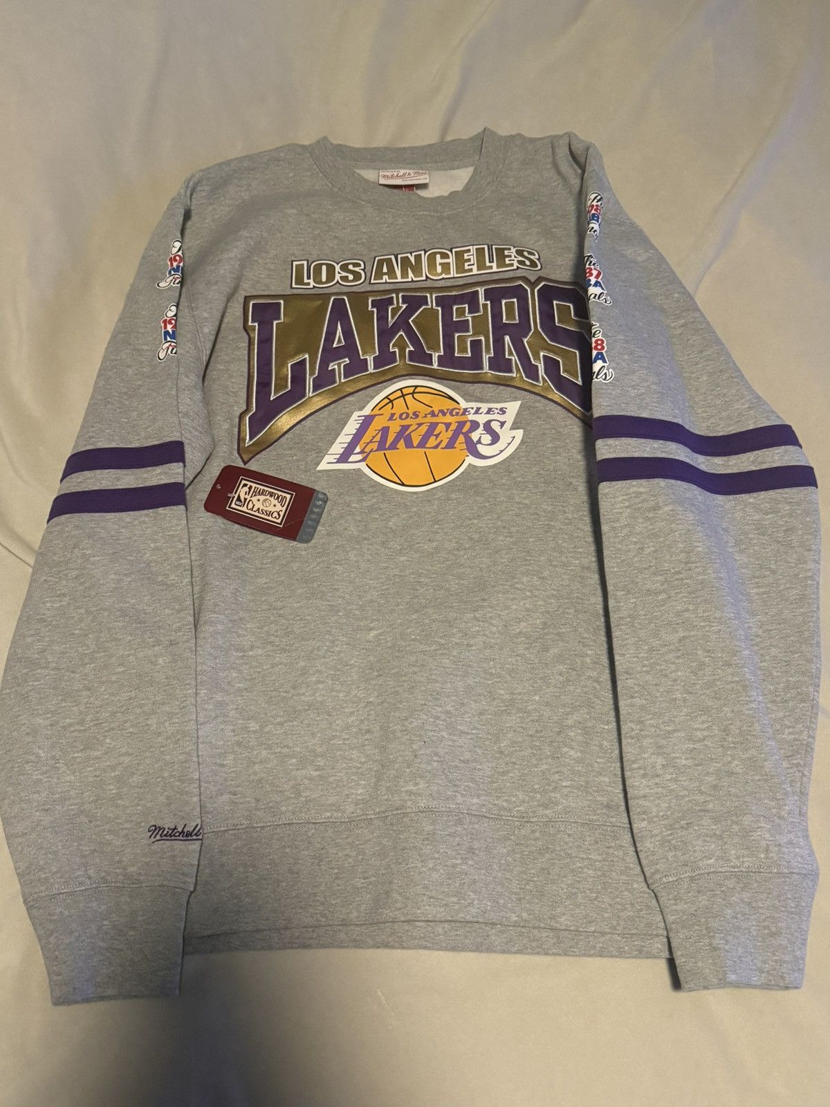 Mitchell & Ness Lakers 80’s sweatshirt Size US L / EU 52-54 / 3 - 1 Thumbnail
