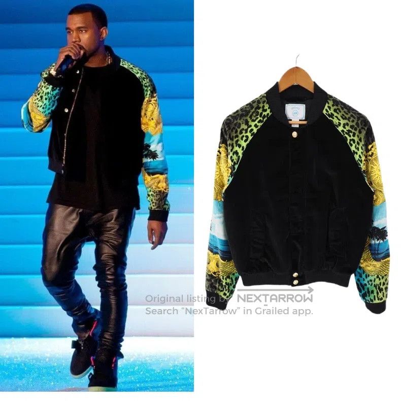 Versace Versace Velvet Jacket Team Uniform Size US S / EU 44-46 / 1 - 1 Thumbnail