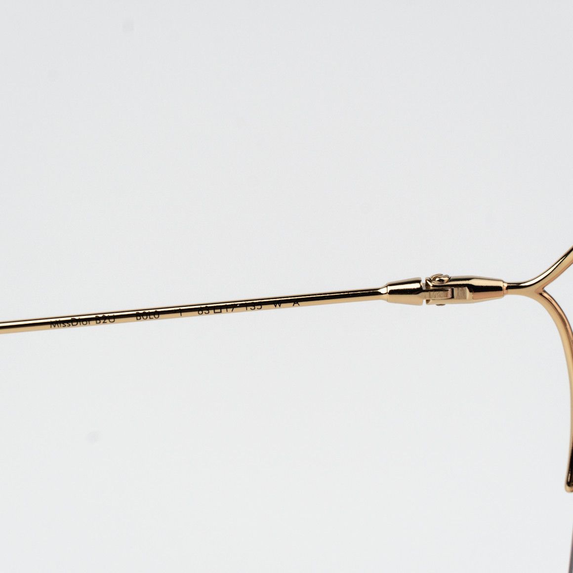 Dior Dior MISSDIOR B2U Women Sunglasses CD40095U 10Y BRAND NEW Size ONE SIZE - 12 Thumbnail