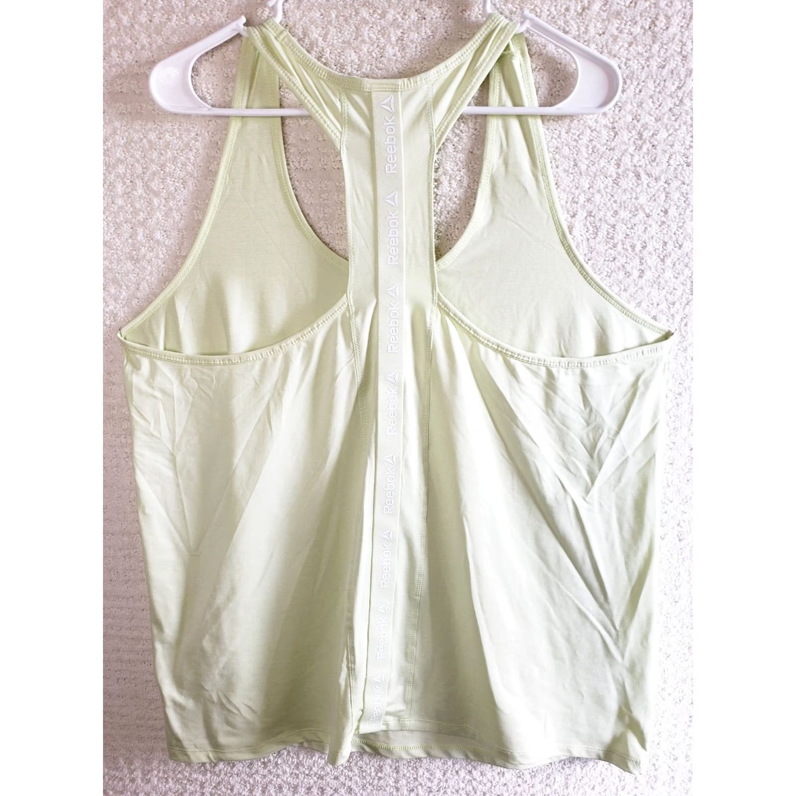 Reebok VINTAGE Reebok Women's Tank Shirt 2XL Mint Green Crossover Back Yoga Gym Lightweight Moisture Wicking Running Workout Top Size XXL / US 16-18 / IT 52-54 - 5 Thumbnail