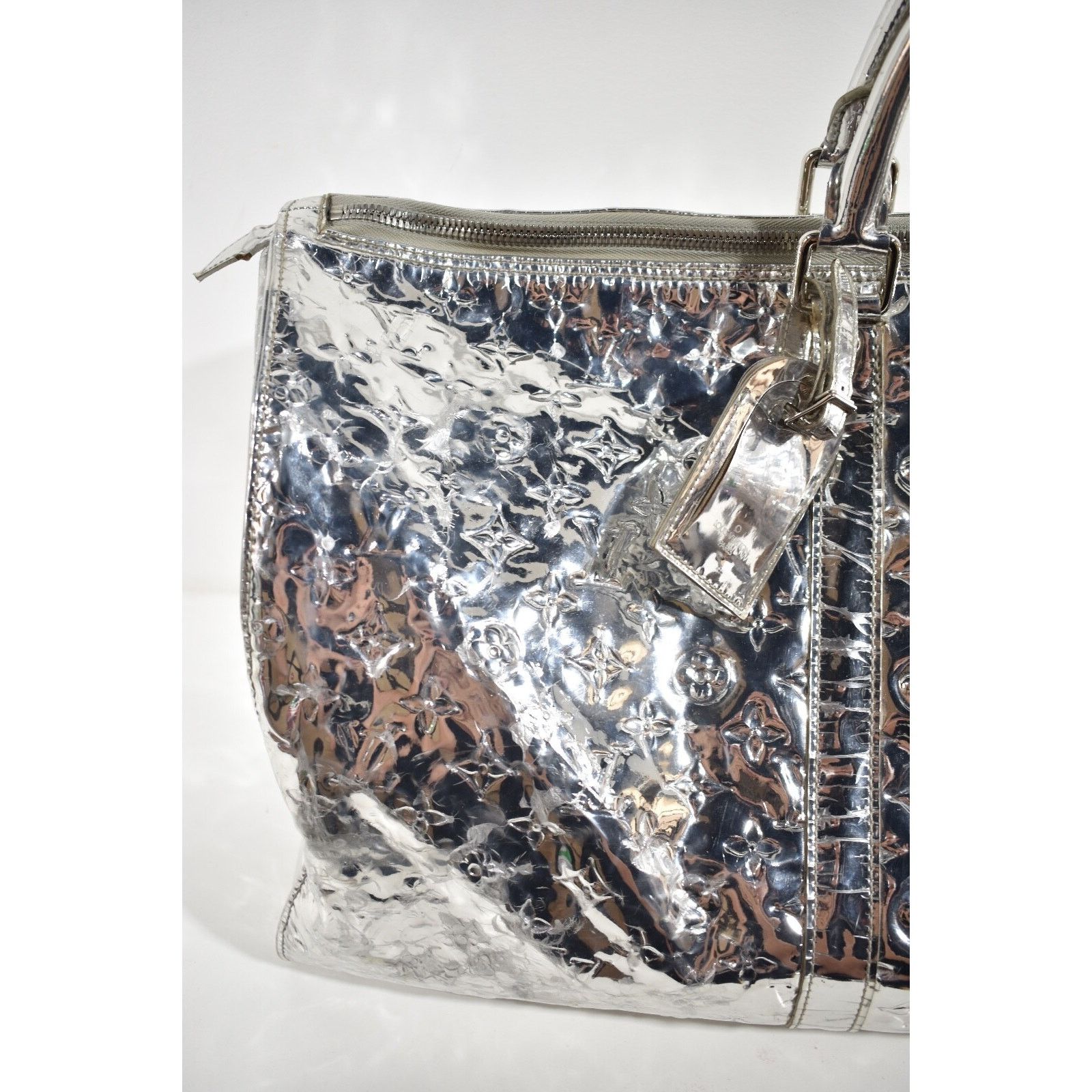 Louis Vuitton Louis Vuitton Keepall Mirror Weekend Travel Duffle Bag Size ONE SIZE - 9 Thumbnail