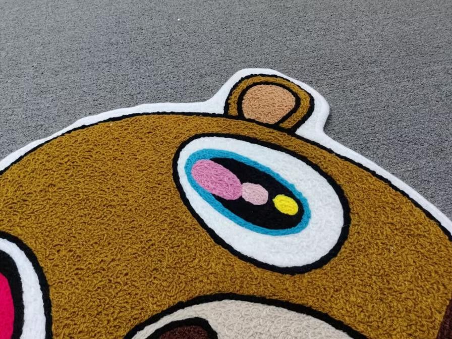 Japanese Brand Custom Graduation Bear Head Wool Thread Carpet W/O Size ONE SIZE - 3 Thumbnail