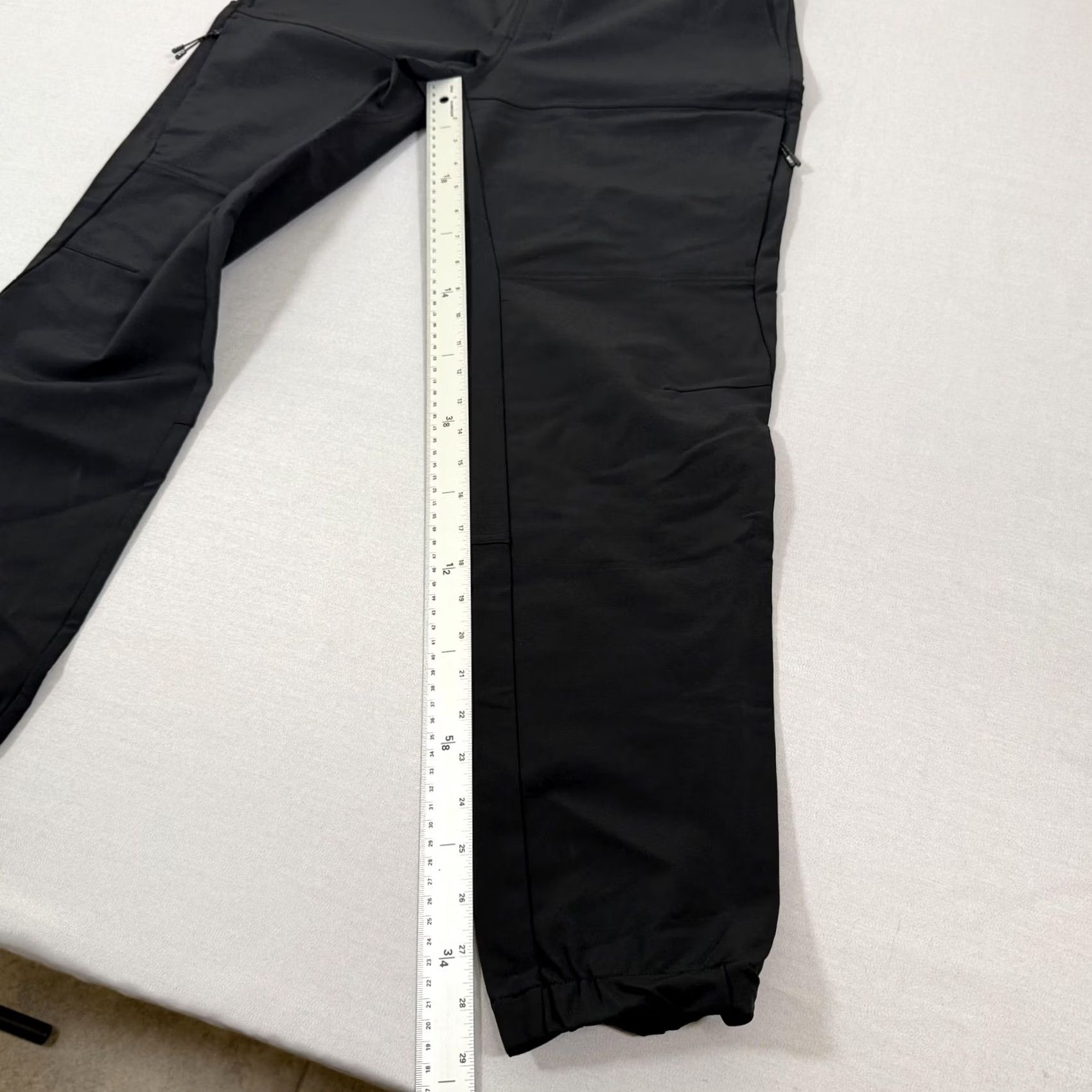 Vintage BYLT Pants Mens Medium Black Jogger Softshell Stretch Elastic Waist Zip Pockets Size US 31 - 4 Thumbnail