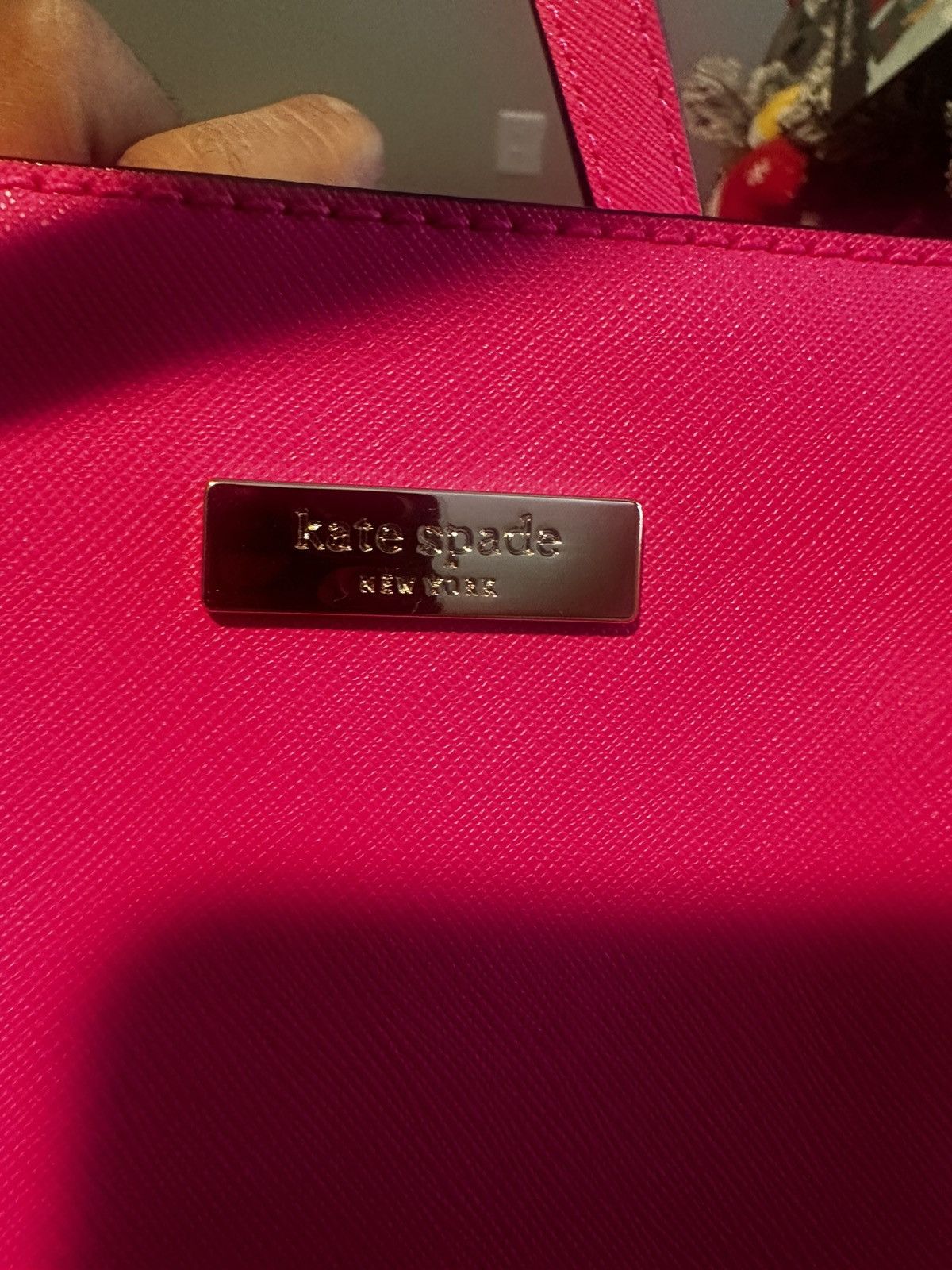 Kate Spade Kate spade *very rare* hot pink saffiano satchel Size ONE SIZE - 6 Thumbnail