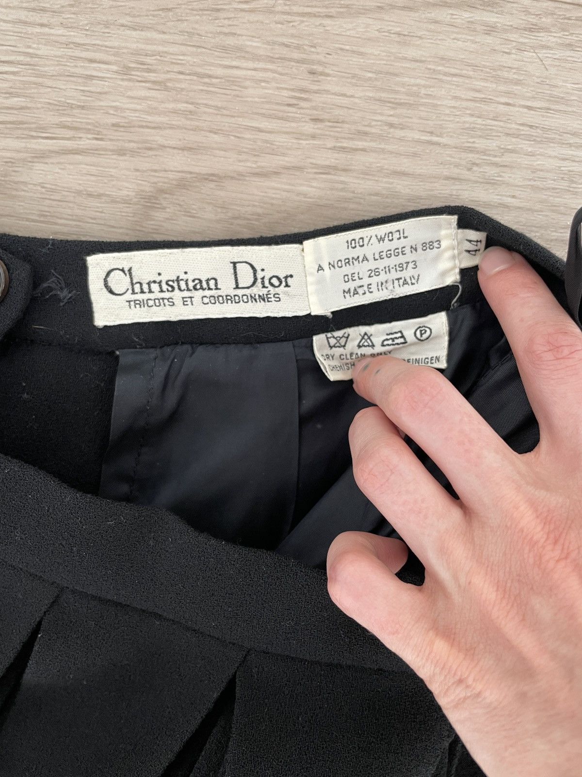 Dior Pleated skirt Size 32" / US 10 / IT 46 - 4 Thumbnail