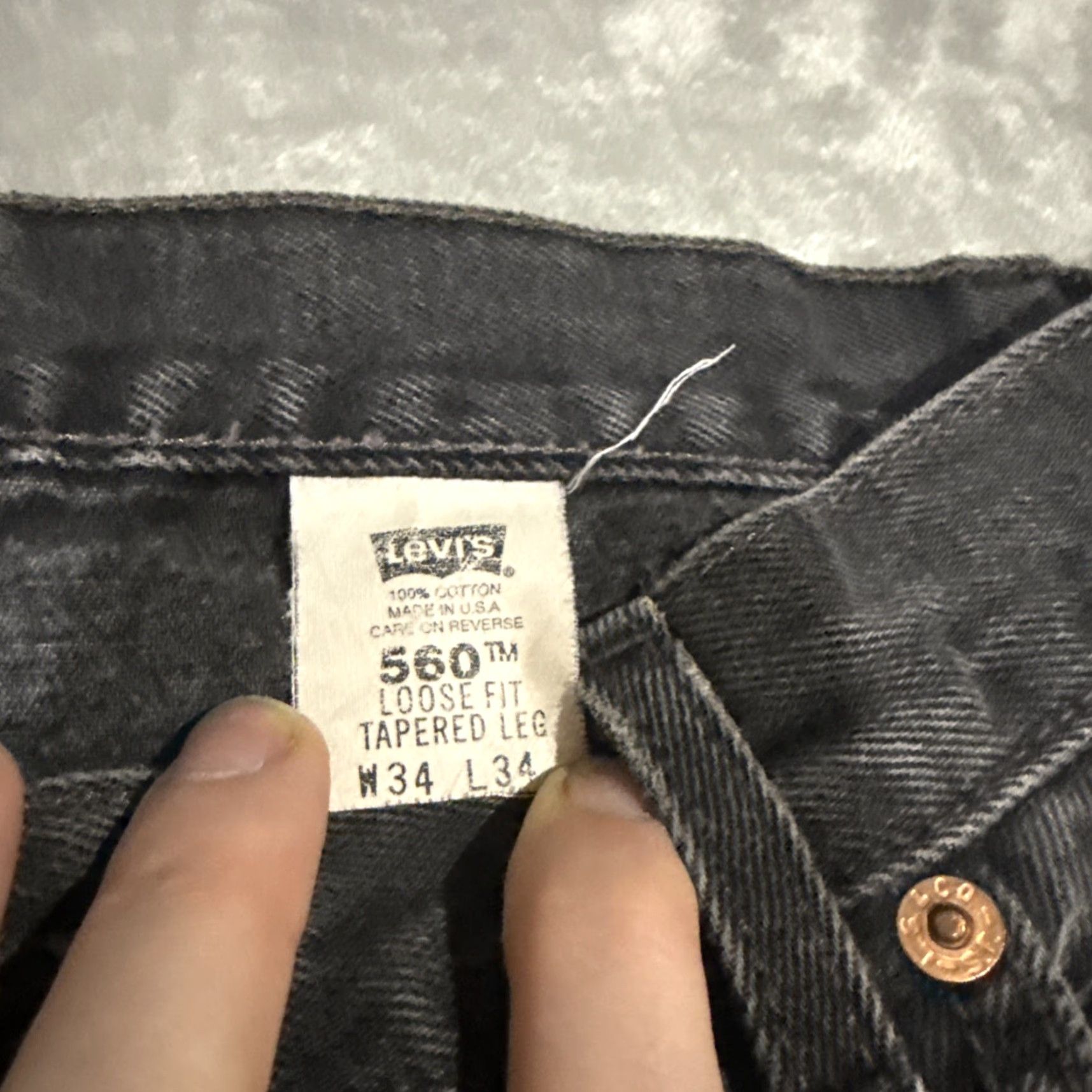 Levi's VINTAGE Levi's 560 Jeans Men 33x34 Black Tapered Leg Loose Fit USA Made 5-Pocket Denim Medium Wash Size US 33 - 3 Thumbnail