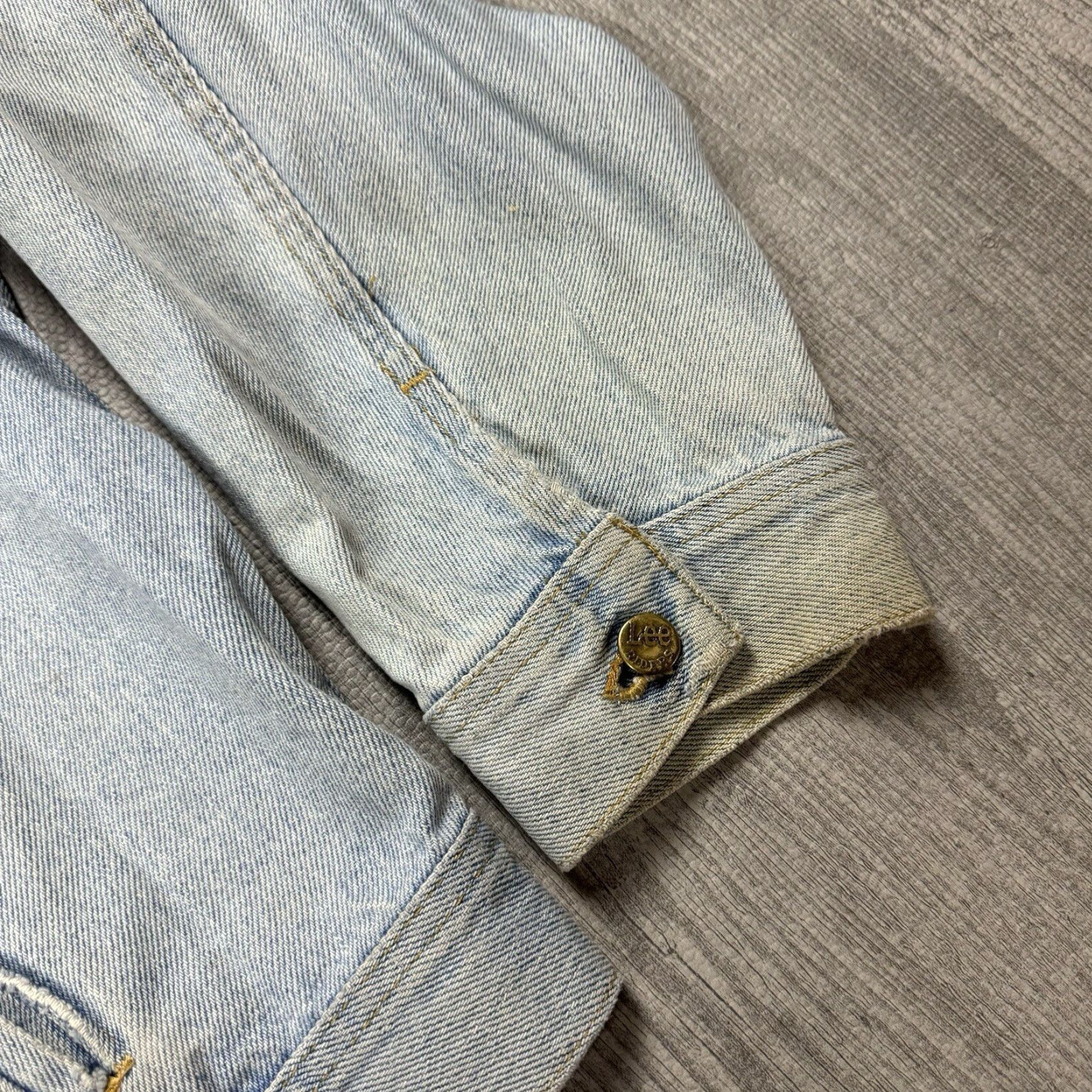 Lee VINTAGE Lee Mr Trucker Denim Jacket 2XL Blue Cowboy Biker 70s Mens Size US 39 - 7 Thumbnail