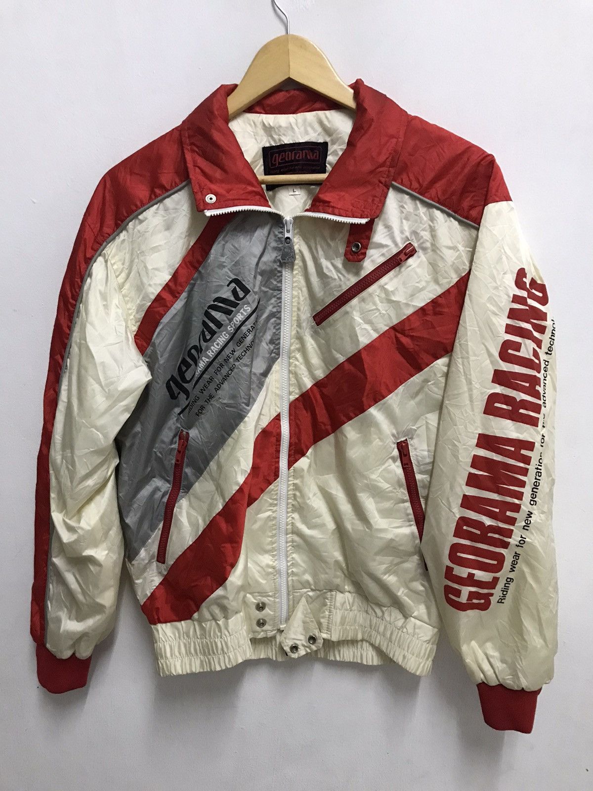 image of VTG Georama Racing Sports Yamaha Windbraker Light Jacket in White, Men's (Size Large)