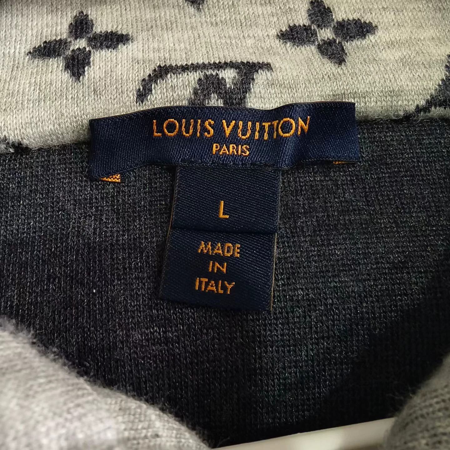 Louis Vuitton LOUIS VUITTON striped zip logo women's gray sweatshirt L Size L / US 10 / IT 46 - 3 Thumbnail