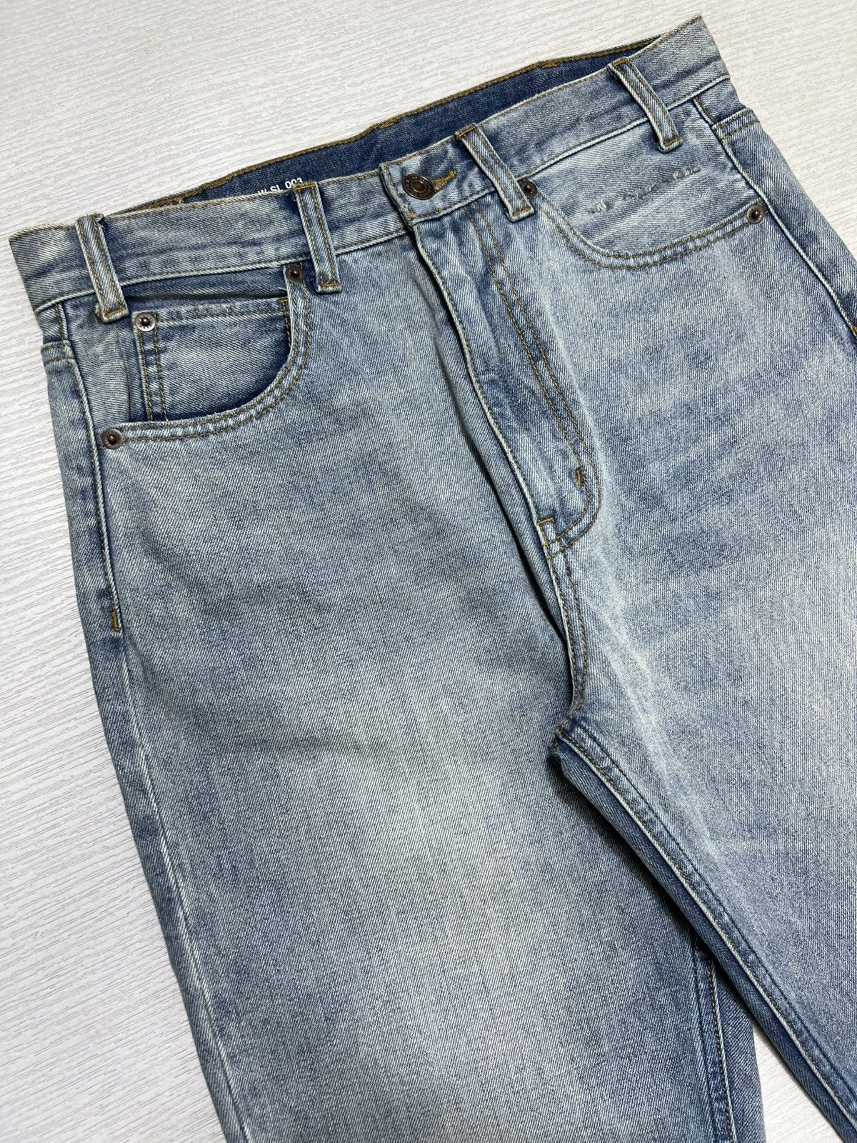 Celine Celine - Hedi Slimane - Raw Hem Distressed Denim Jeans Size US 28 / EU 44 - 4 Thumbnail