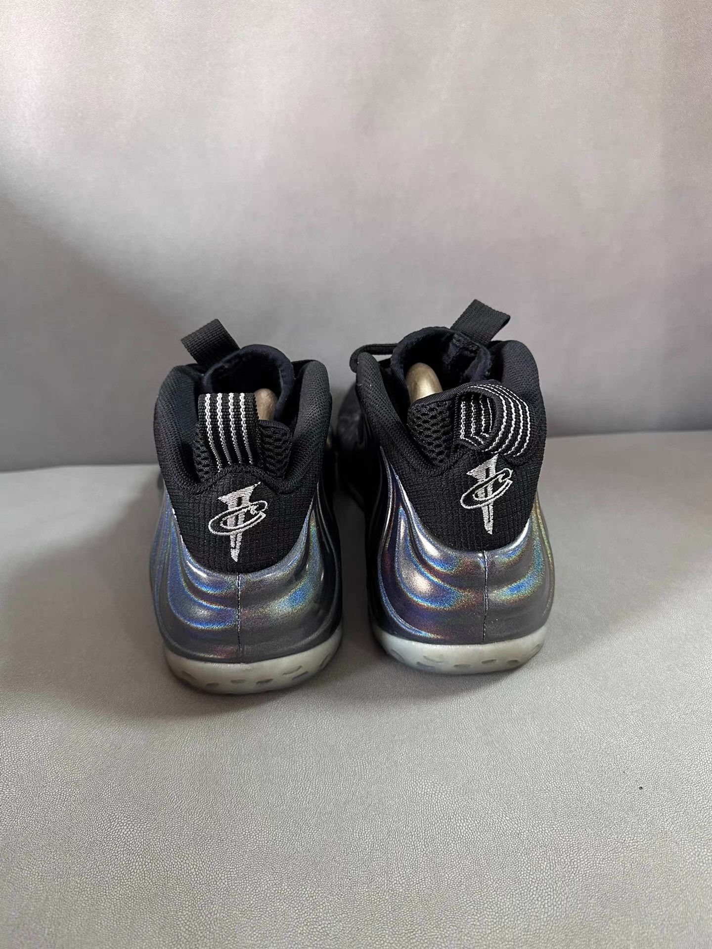 Nike Nike Hologram Foamposite One Ｑ20 Size US 7 / EU 40 - 3 Thumbnail