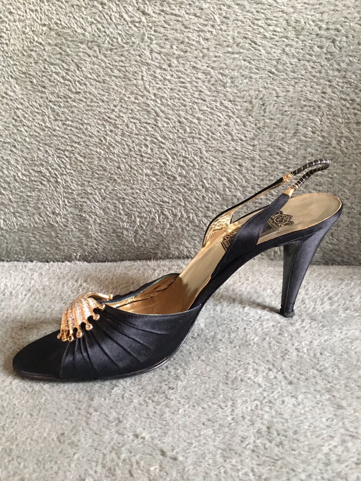 Rene Caovilla Rene Caovilla Jeweled Vintage Satin Slingback Heels EU 39.5 Size US 9.5 / IT 39.5 - 6 Thumbnail