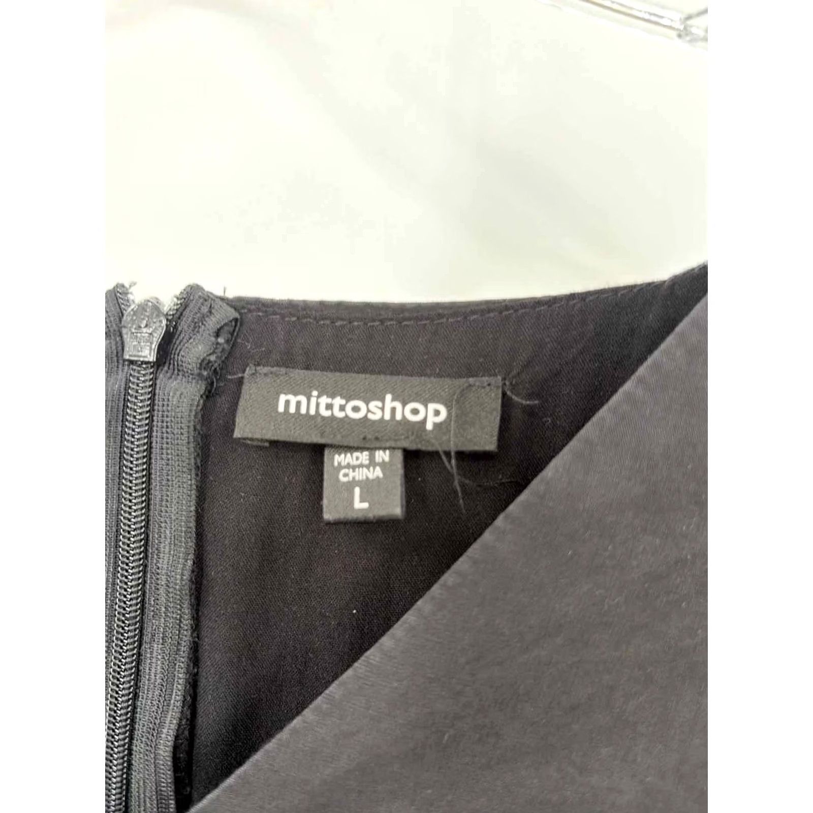Vintage Pre-Owned Mittoshop Black Size Large Long Sleeve Blouse Size L / US 10 / IT 46 - 2 Thumbnail
