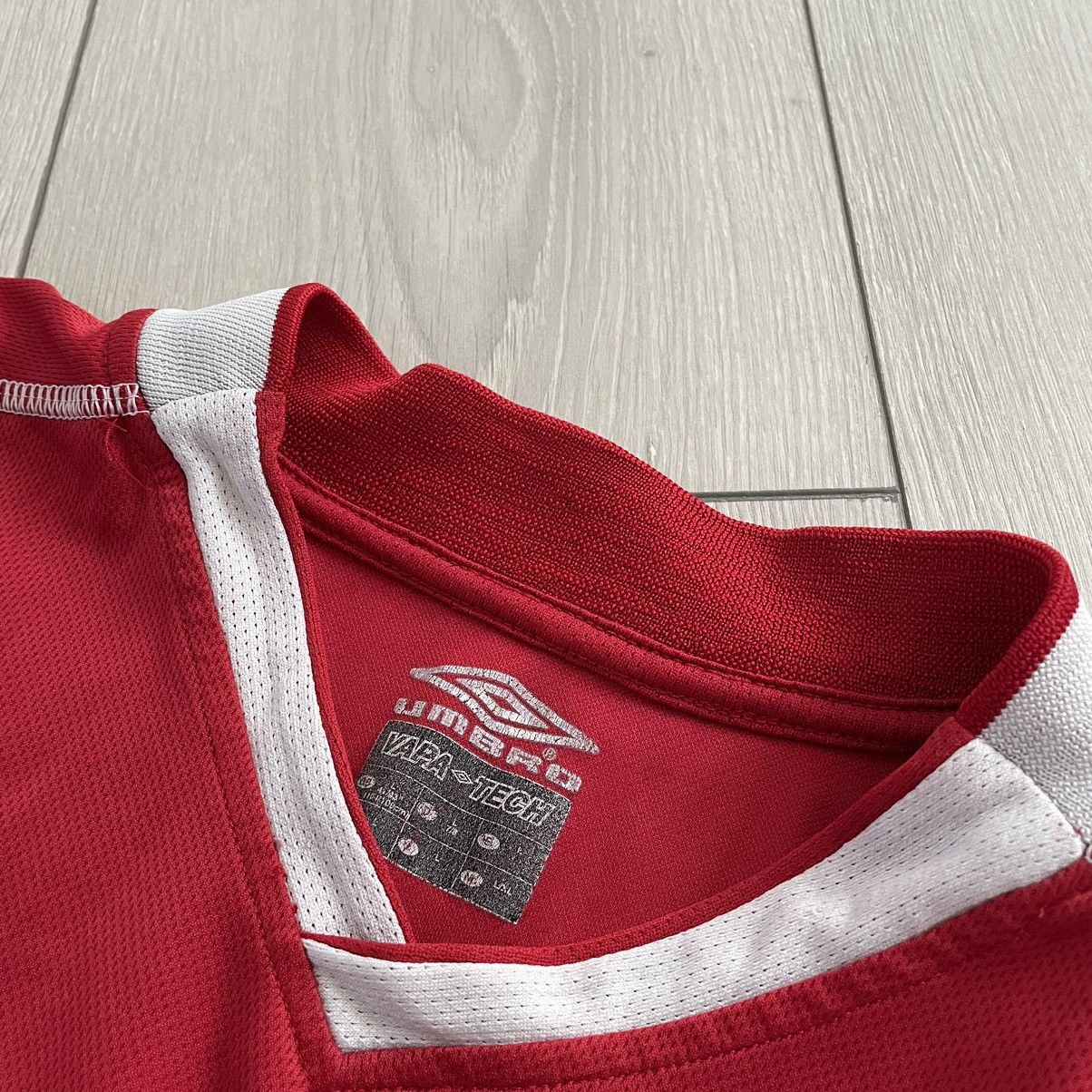 Other Umbro Forest Pinnacle Insurance Jersey shirt tee Size US L / EU 52-54 / 3 - 6 Thumbnail