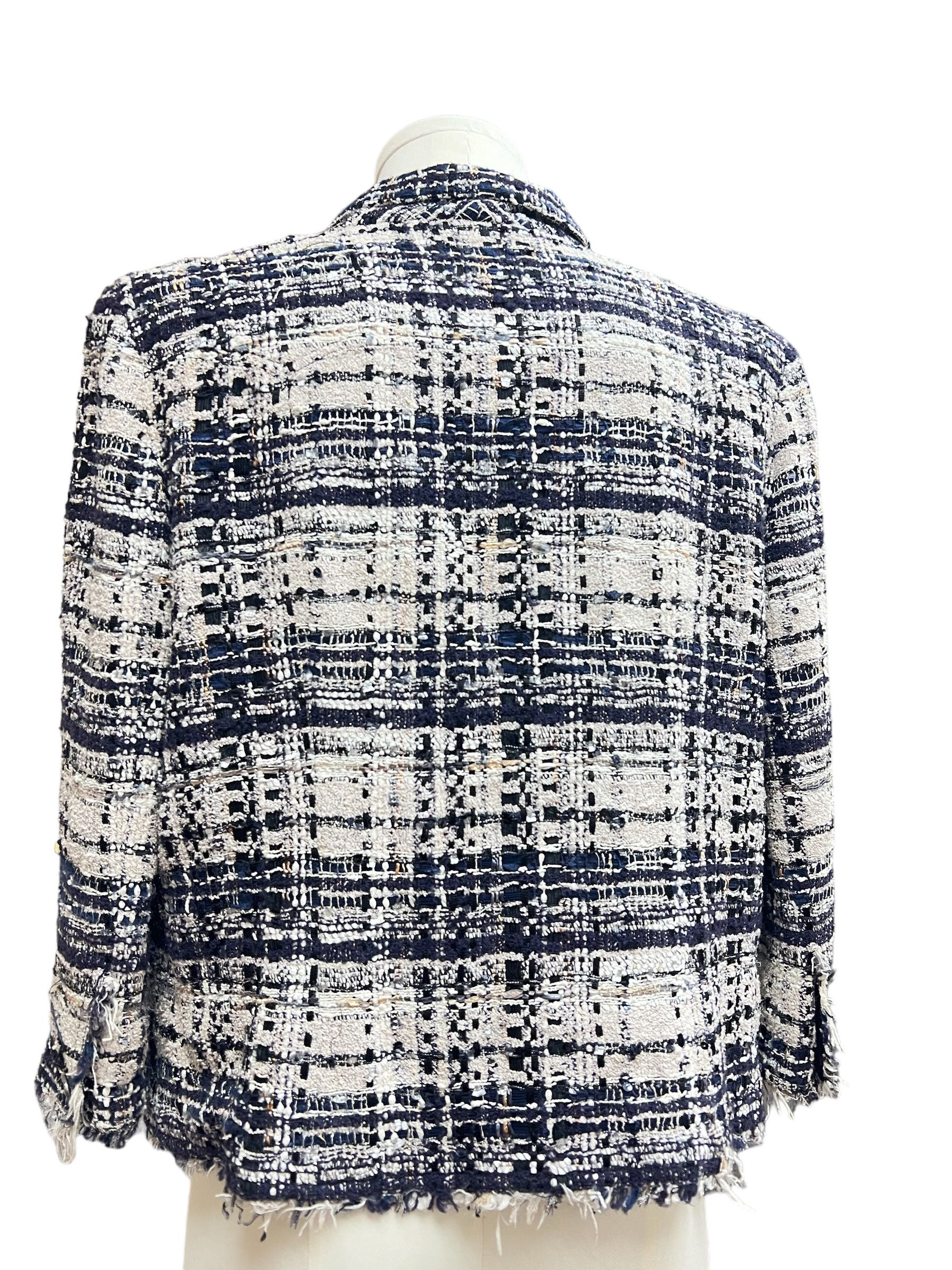 Chanel Chanel blazer Size XL / US 12-14 / IT 48-50 - 2 Thumbnail