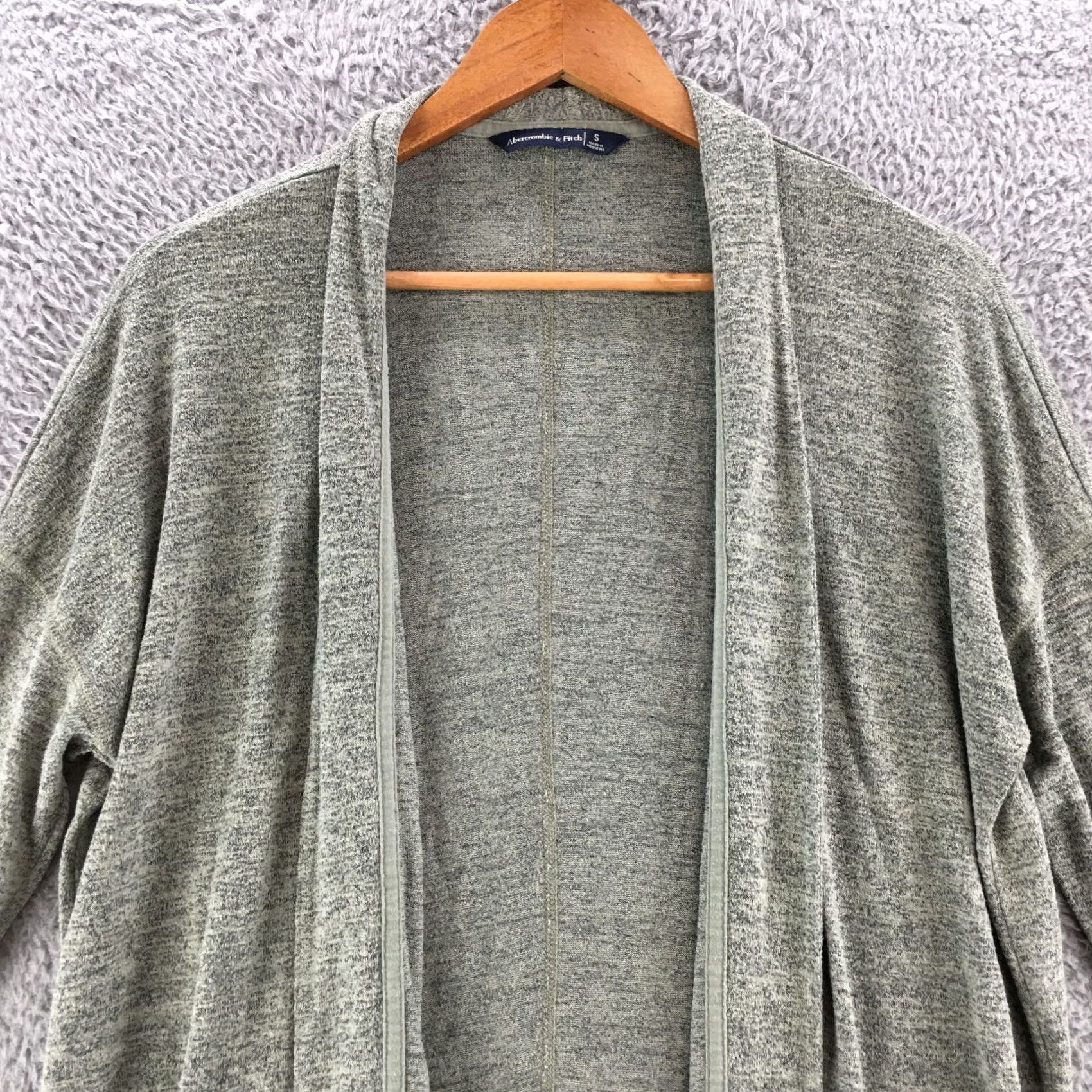 Abercrombie & Fitch Abercrombie & Fitch Gray Cotton Blend Long Sleeve Cardigan Sweater Women Vintage Size S / US 4 / IT 40 - 2 Thumbnail