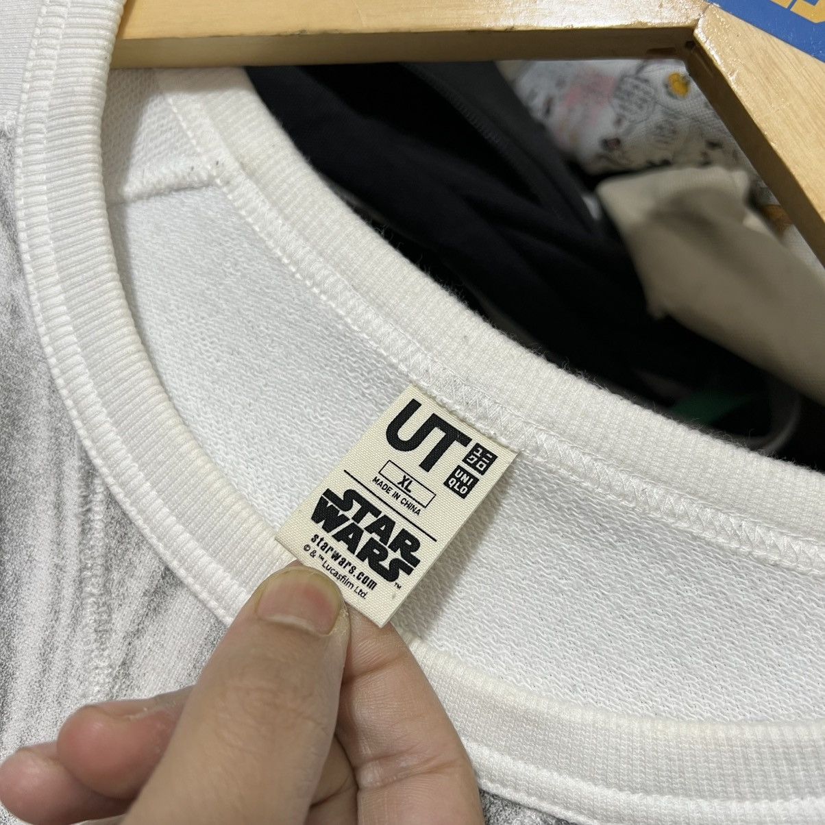 Japanese Brand × Uniqlo × Vintage Uniqlo x starwars sweatshirt crewneck Size US XL / EU 56 / 4 - 7 Thumbnail