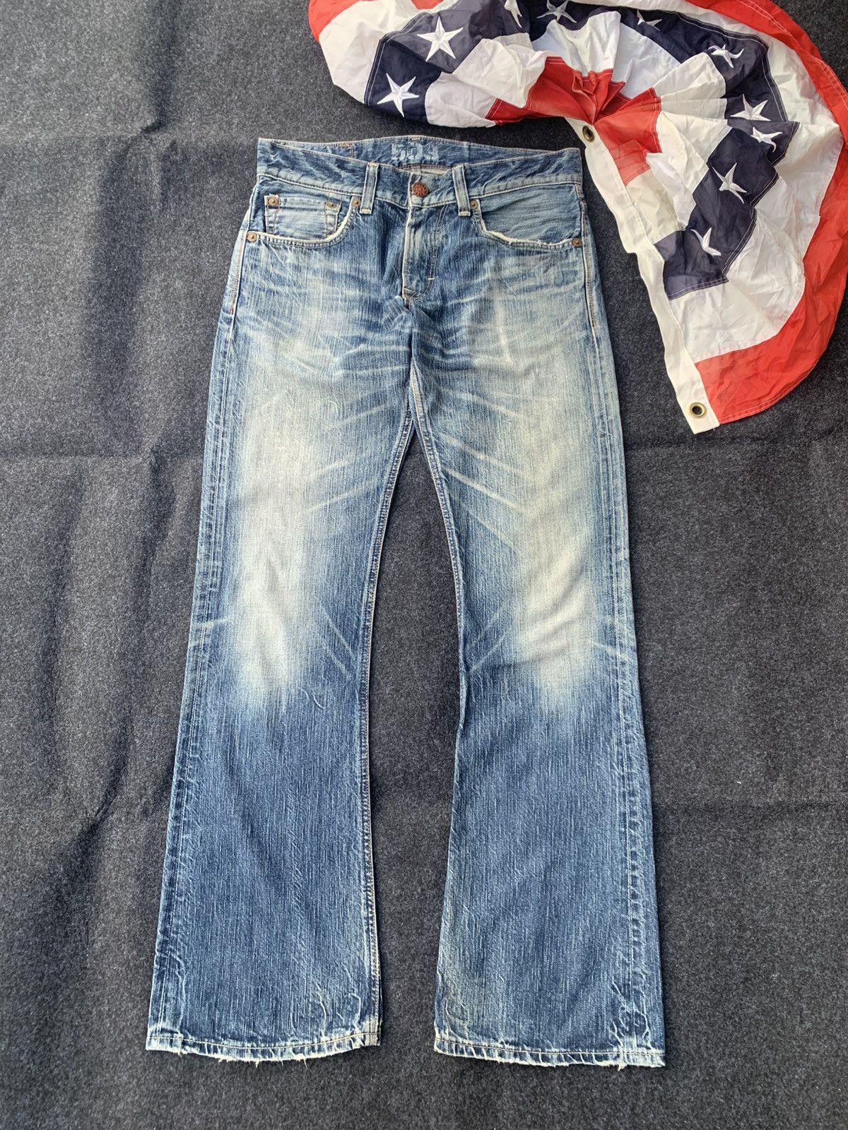 Edwin Flare Edwin 503 fucking faded style. Made in Japan 🇯🇵. Size US 32 / EU 48 - 3 Thumbnail