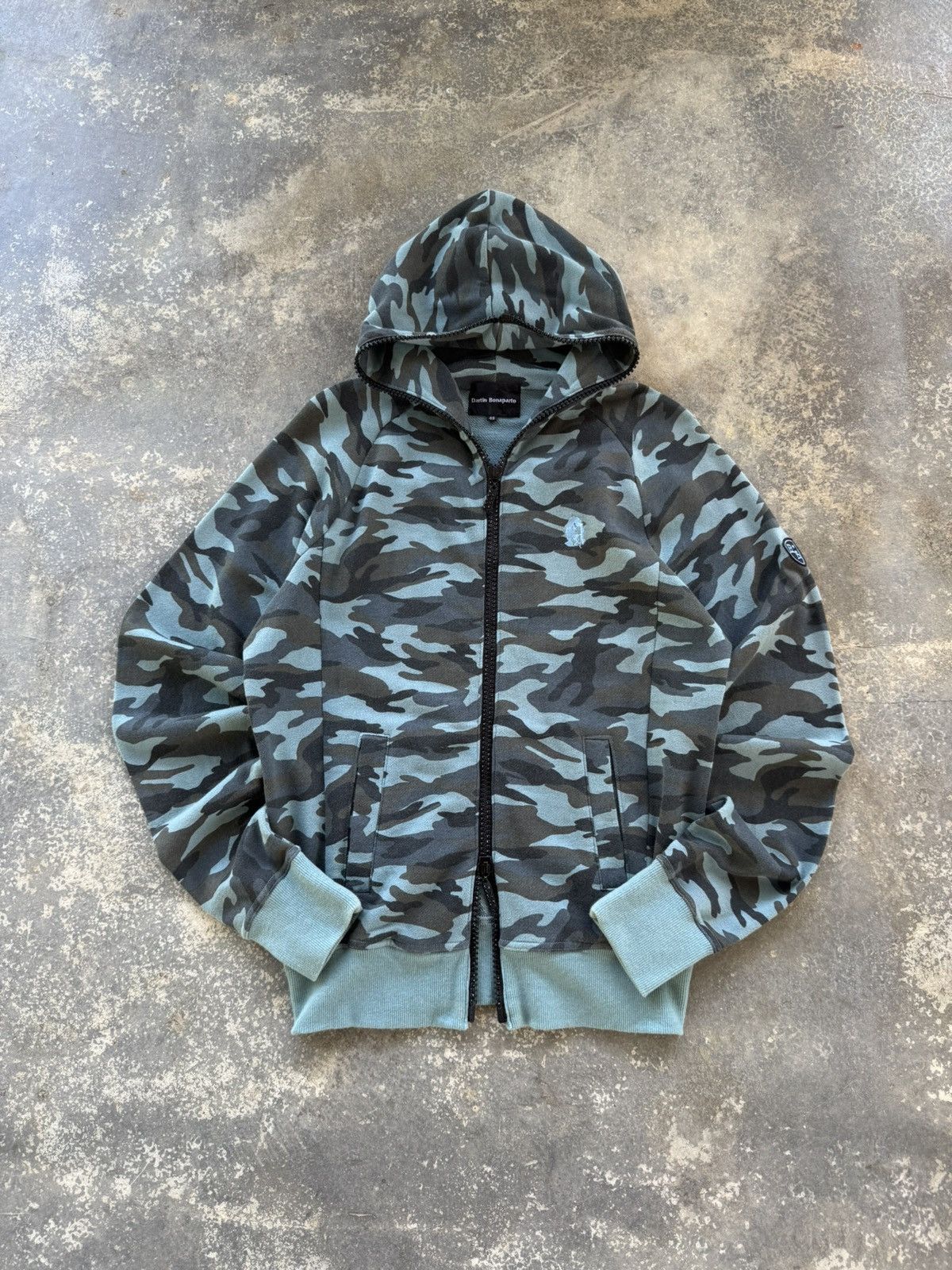 Dartin Bonaparto | Grailed