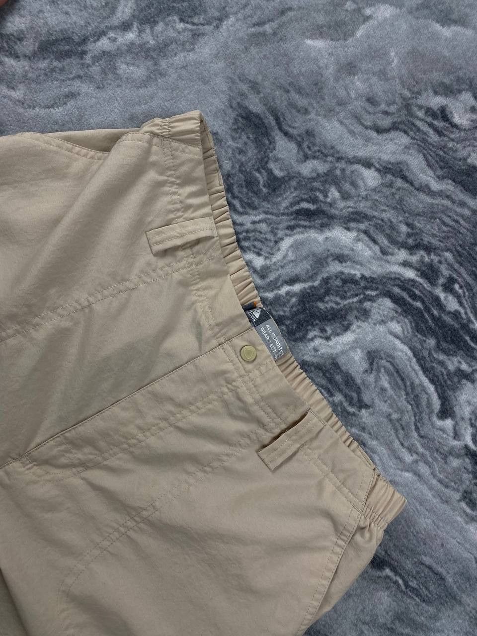 Nike ACG Vintage Nike ACG Cargo Baggy Pants Y2K Men Size L Beige Size US 34 / EU 50 - 7 Thumbnail