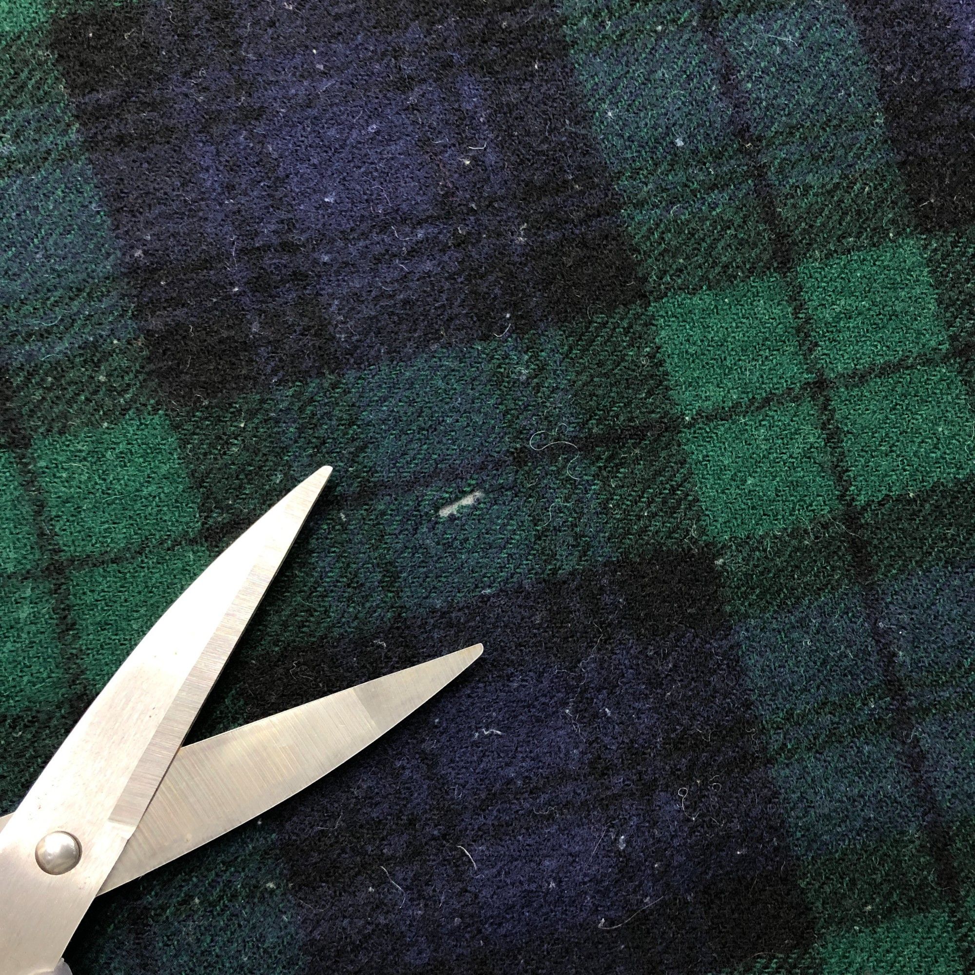 Japanese Brand Vintage Hilltop Scarf Plaid Tartan Check Wool Scarves Size ONE SIZE - 9 Thumbnail