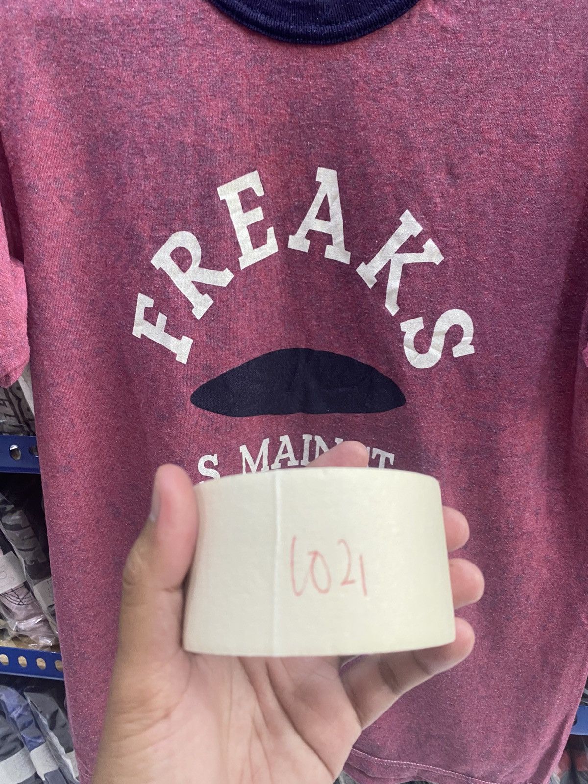 Vintage FREAKS S. MAIN ST TSHIRT Size US S / EU 44-46 / 1 - 8 Thumbnail