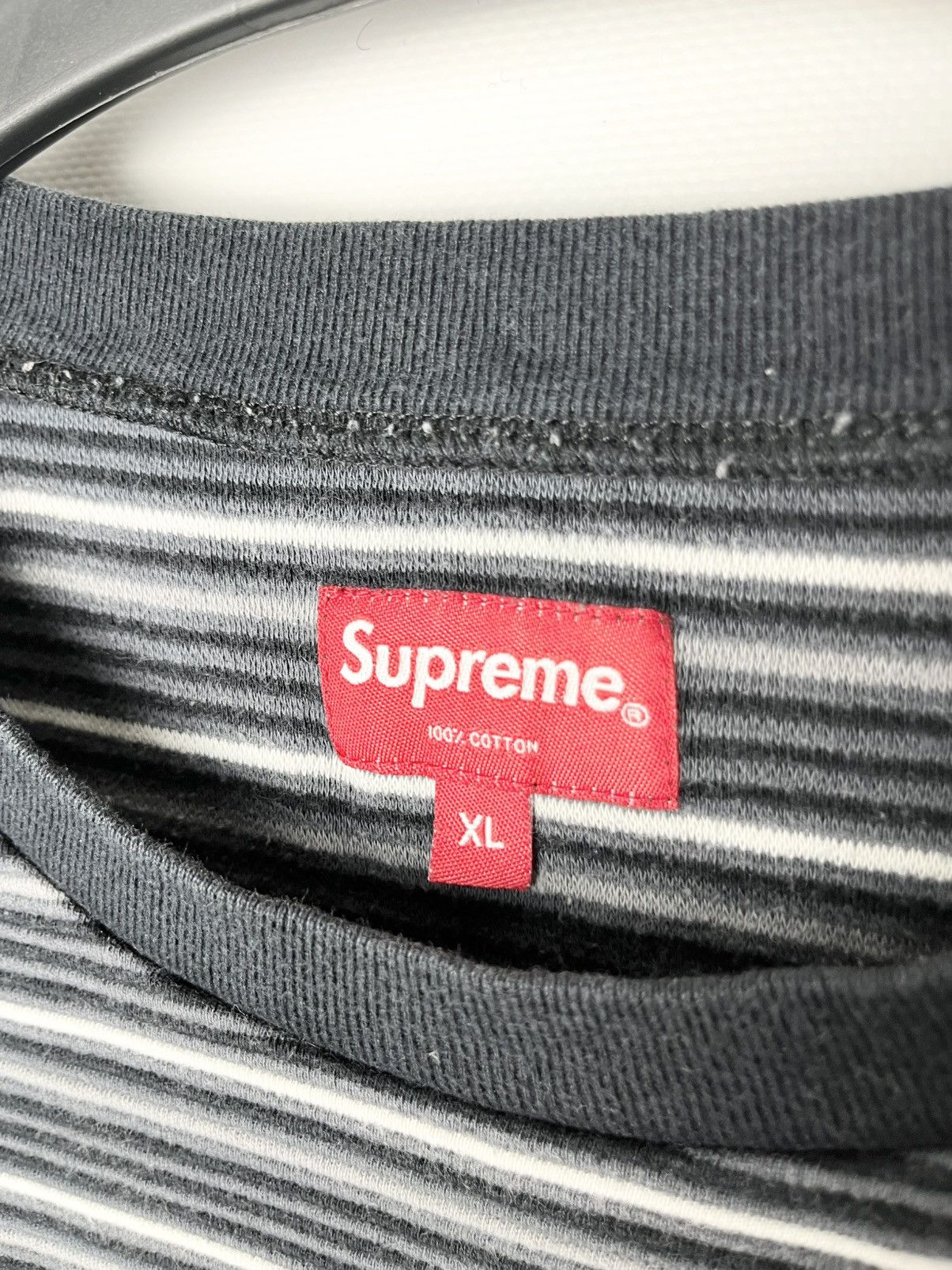 Supreme Supreme Raised Stripe Top Black FW17 Size US XL / EU 56 / 4 - 6 Thumbnail