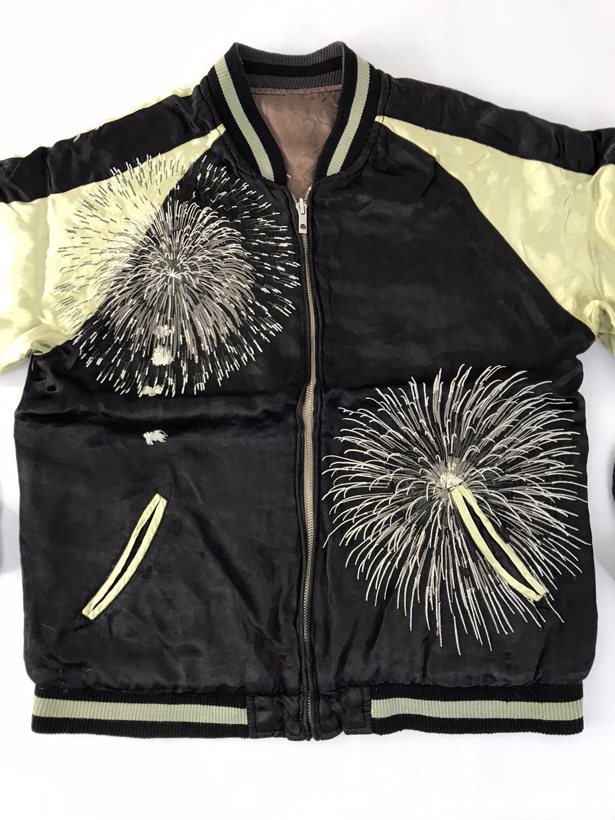 Japanese Brand Reversible Sukajan Souvenir Jacket Embroidery Fireworks Art Size US M / EU 48-50 / 2 - 5 Thumbnail