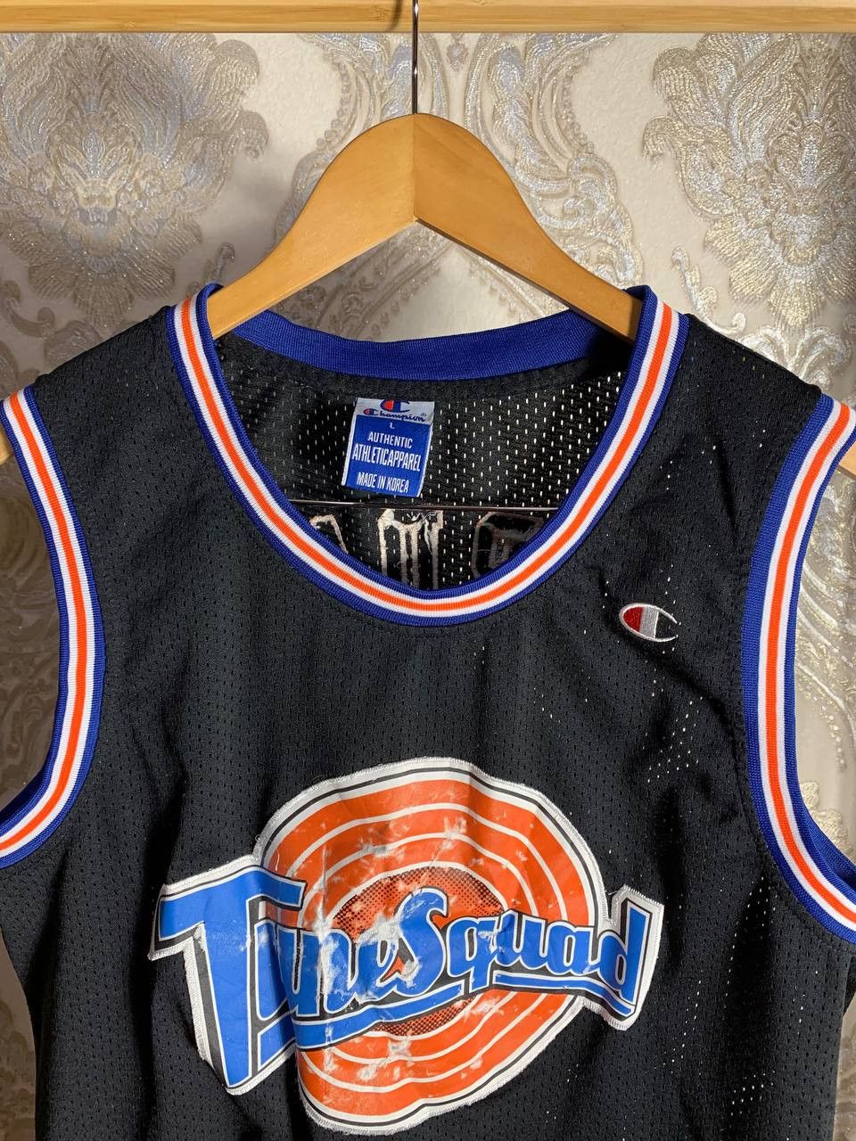 Champion Vintage Champion TuneSquad Jordan 23 NBA Jersey Retro 90s Size US L / EU 52-54 / 3 - 3 Thumbnail