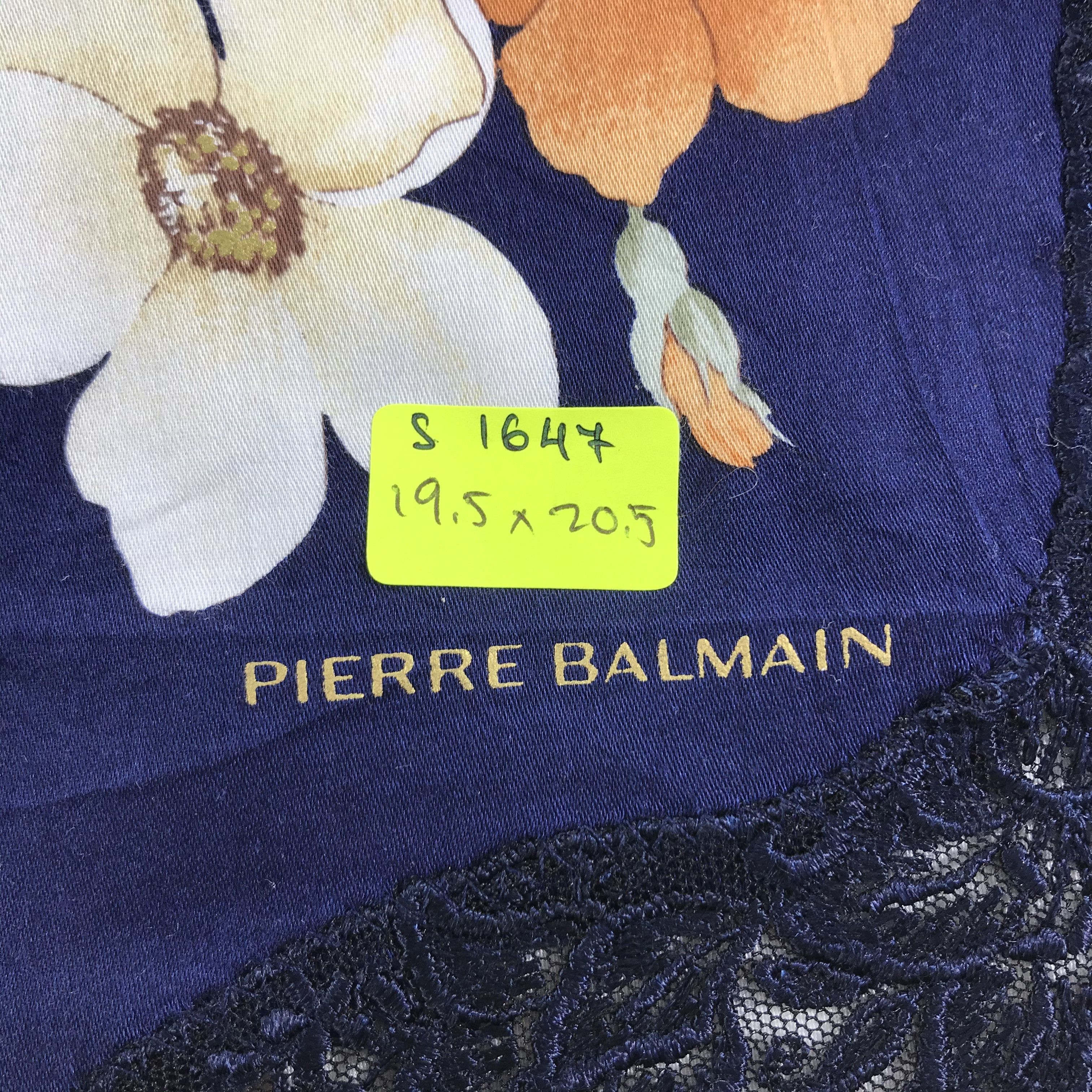 Pierre Balmain × Vintage Pierre Balmain Bandana / Handkerchief / Neckerchief - S1647 Size ONE SIZE - 5 Thumbnail