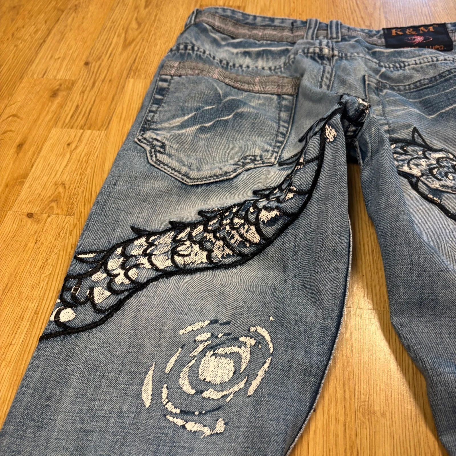 Japanese Brand K&M Dragon Embroidered Distressed Jeans Y2K Size US 31 - 11 Thumbnail