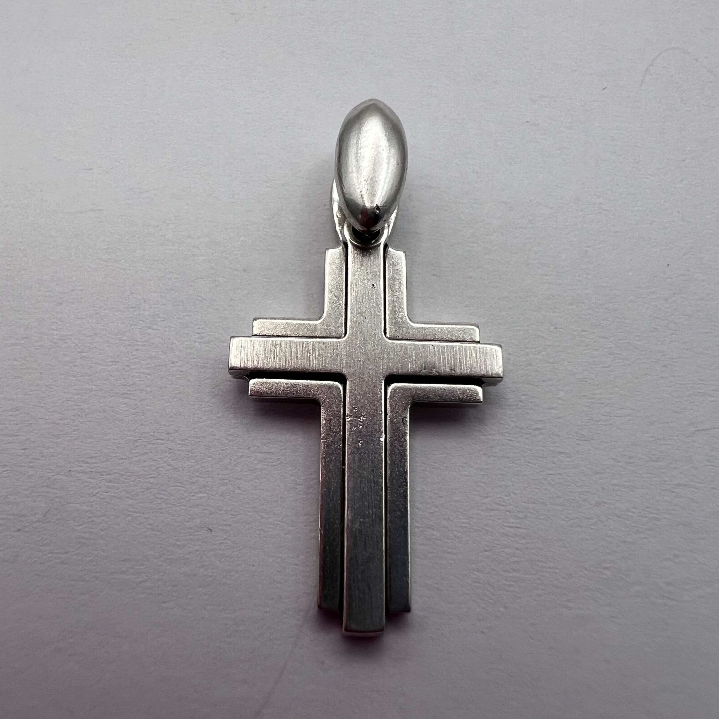 Sterling Silver Vintage Sterling Silver Crucifix Cross Pendant Jesus Christ. Size ONE SIZE - 2 Thumbnail