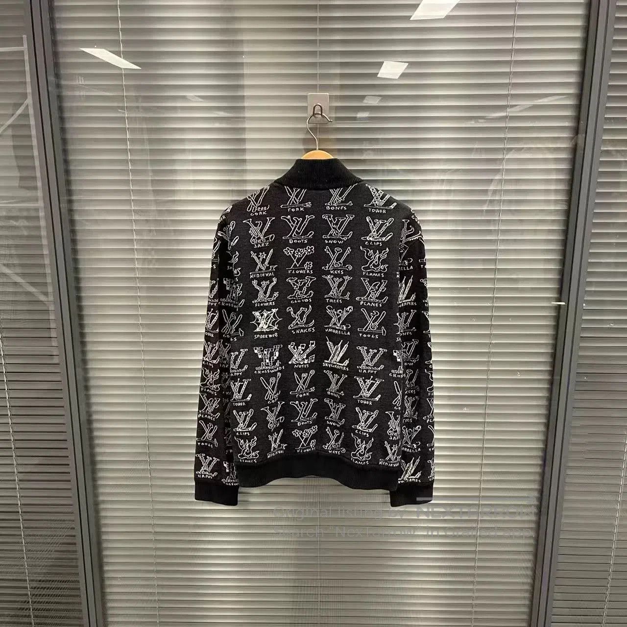 Louis Vuitton Louis Vuitton Black Monogram Zip Jacket. Size US S / EU 44-46 / 1 - 2 Thumbnail