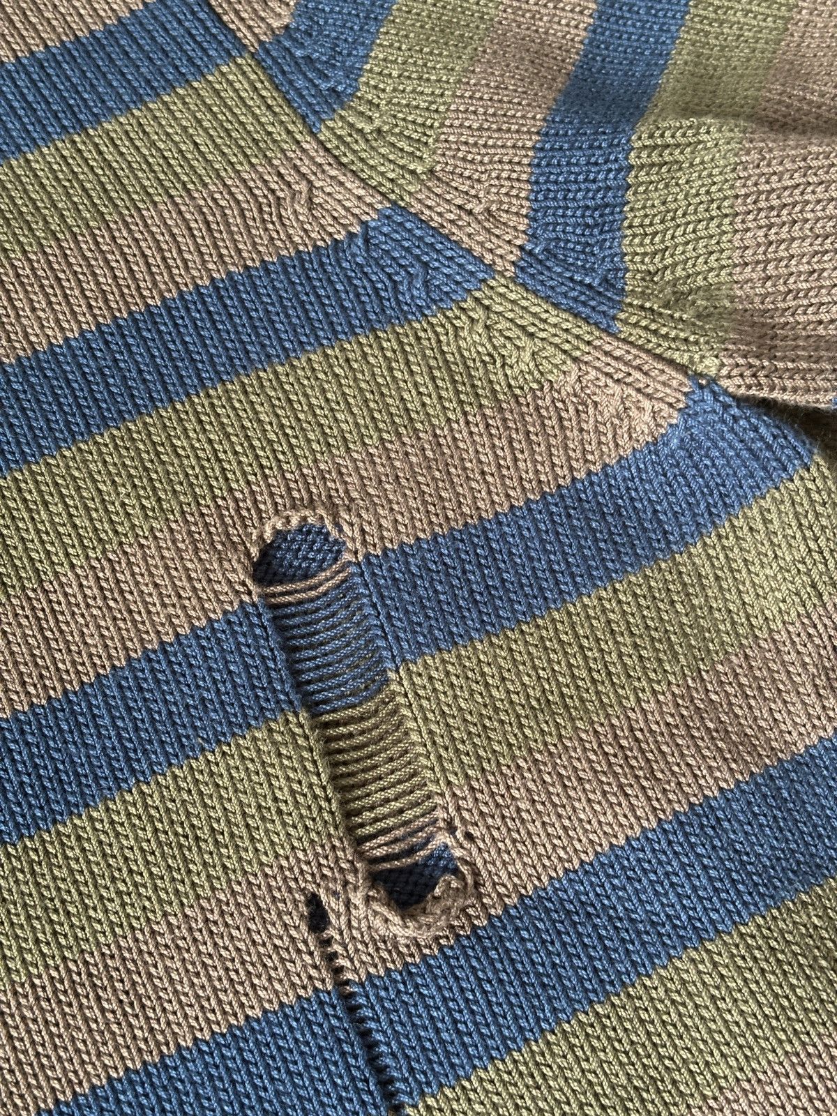 Acne Studios Acne Studios Knit Distressed Polo Size US M / EU 48-50 / 2 - 6 Thumbnail