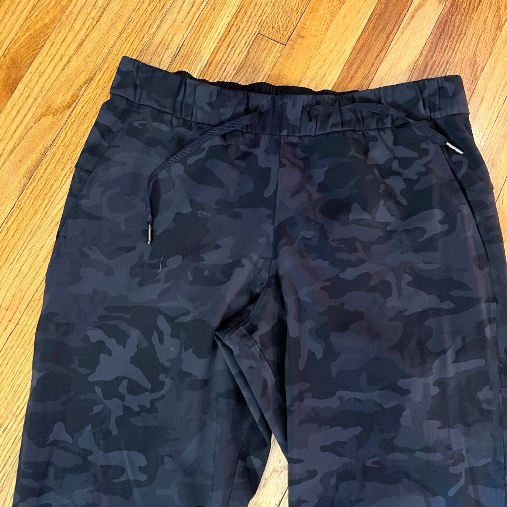 Lululemon Lululemon Keep Moving 7/8 Pants Womens 10 Hi Rise Camo Black Gray Size 32" / US 10 / IT 46 - 2 Thumbnail
