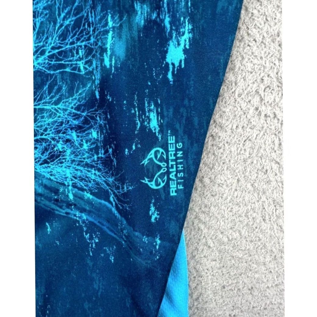Habitat Habit Camo Hoodie Mens Small Blue Water Realtree Fishing Shirt Stretch Fisherman Shirt Size US S / EU 44-46 / 1 - 6 Thumbnail