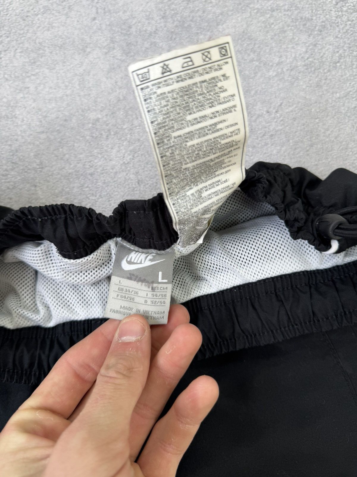 Nike Vintage 00s Retro Nike Y2K Baggy Shorts Size US 32 / EU 48 - 6 Thumbnail
