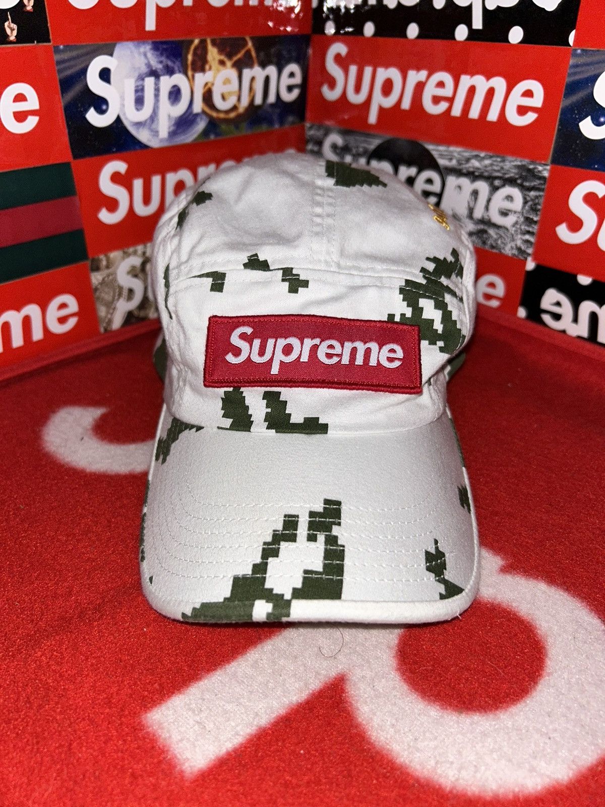 Supreme Supreme Military Camp Cap ‘White Russian Camo’ FW21 Size ONE SIZE - 1 Thumbnail