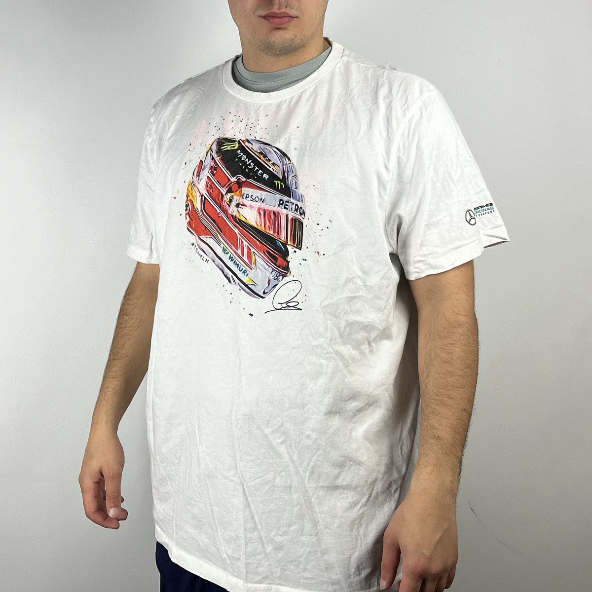 Mercedes-Benz Mercedes AMG Motorsport Petronas size XXLarge Size US XXL / EU 58 / 5 - 1 Thumbnail