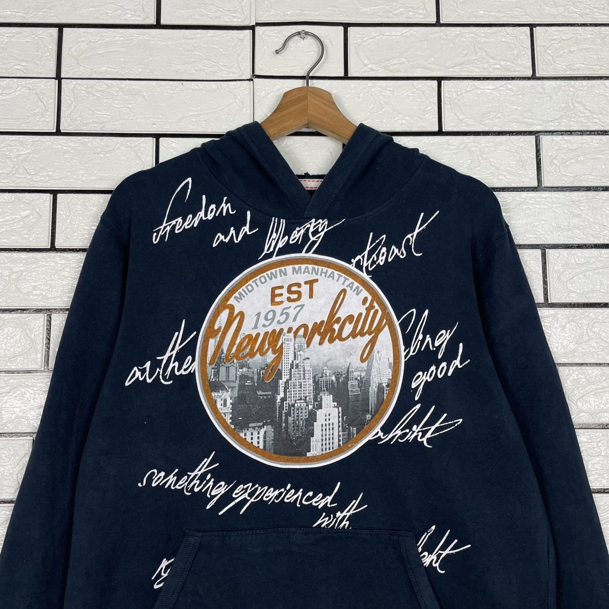Japanese Brand New York City Pullover Hoodie Size US M / EU 48-50 / 2 - 11 Thumbnail