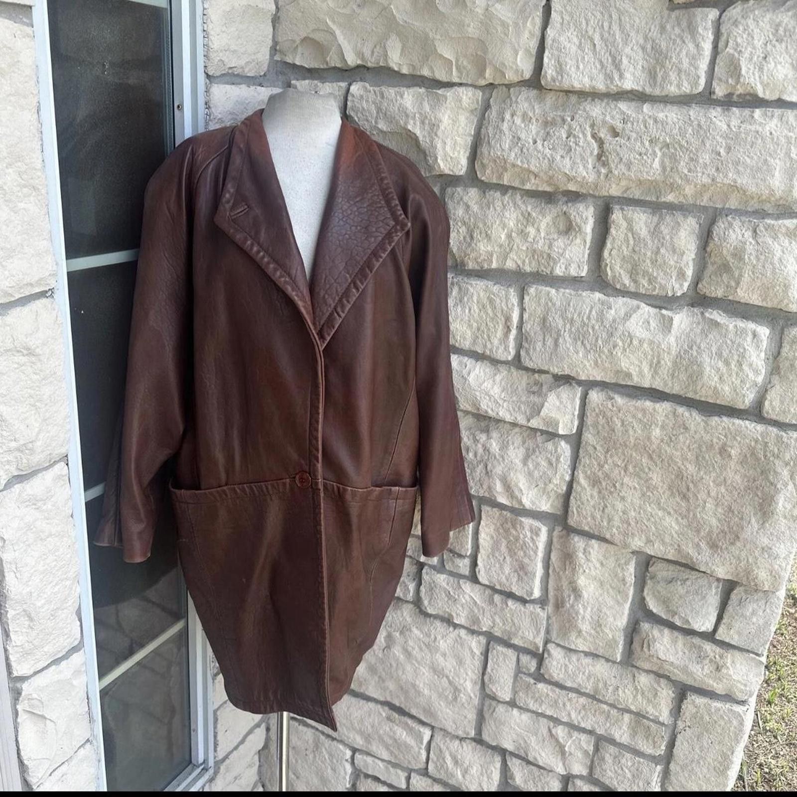 Other Brown vintage leather trench coat with pockets leather Size L / US 10 / IT 46 - 1 Thumbnail