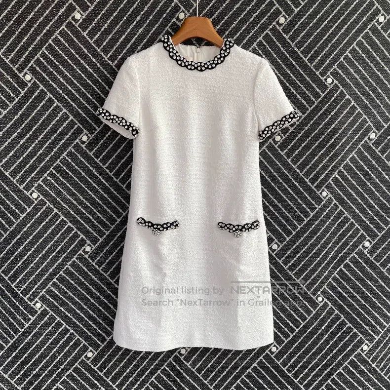 Valentino Valentino Tweed embroidered crew neck short-sleeved dress Size XS / US 0-2 / IT 36-38 - 1 Thumbnail