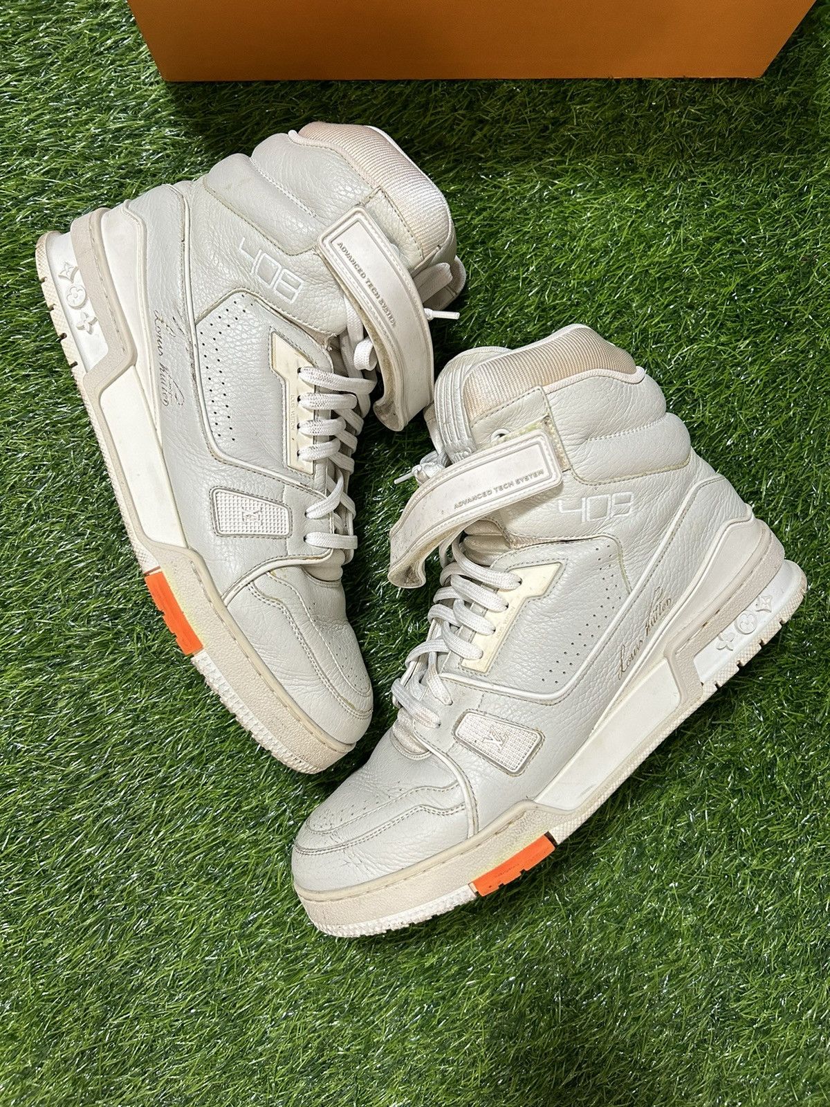 Louis Vuitton Louis Vuitton High Top Trainer Size US 8 / EU 41 - 3 Thumbnail