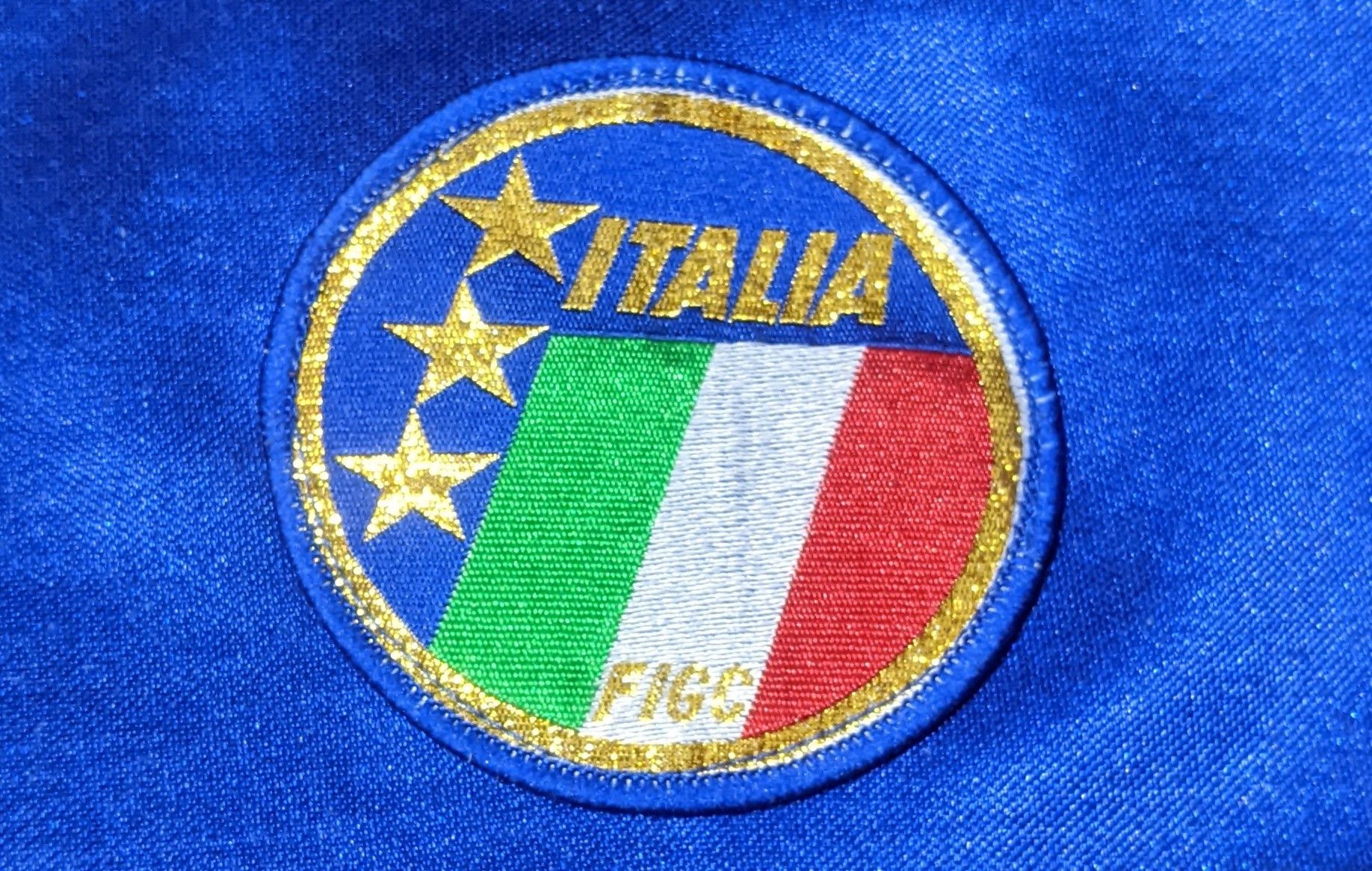 Diadora Italy 1986-1991 Home Long Sleeve Jersey Roberto Baggio 11 Size US M / EU 48-50 / 2 - 5 Thumbnail