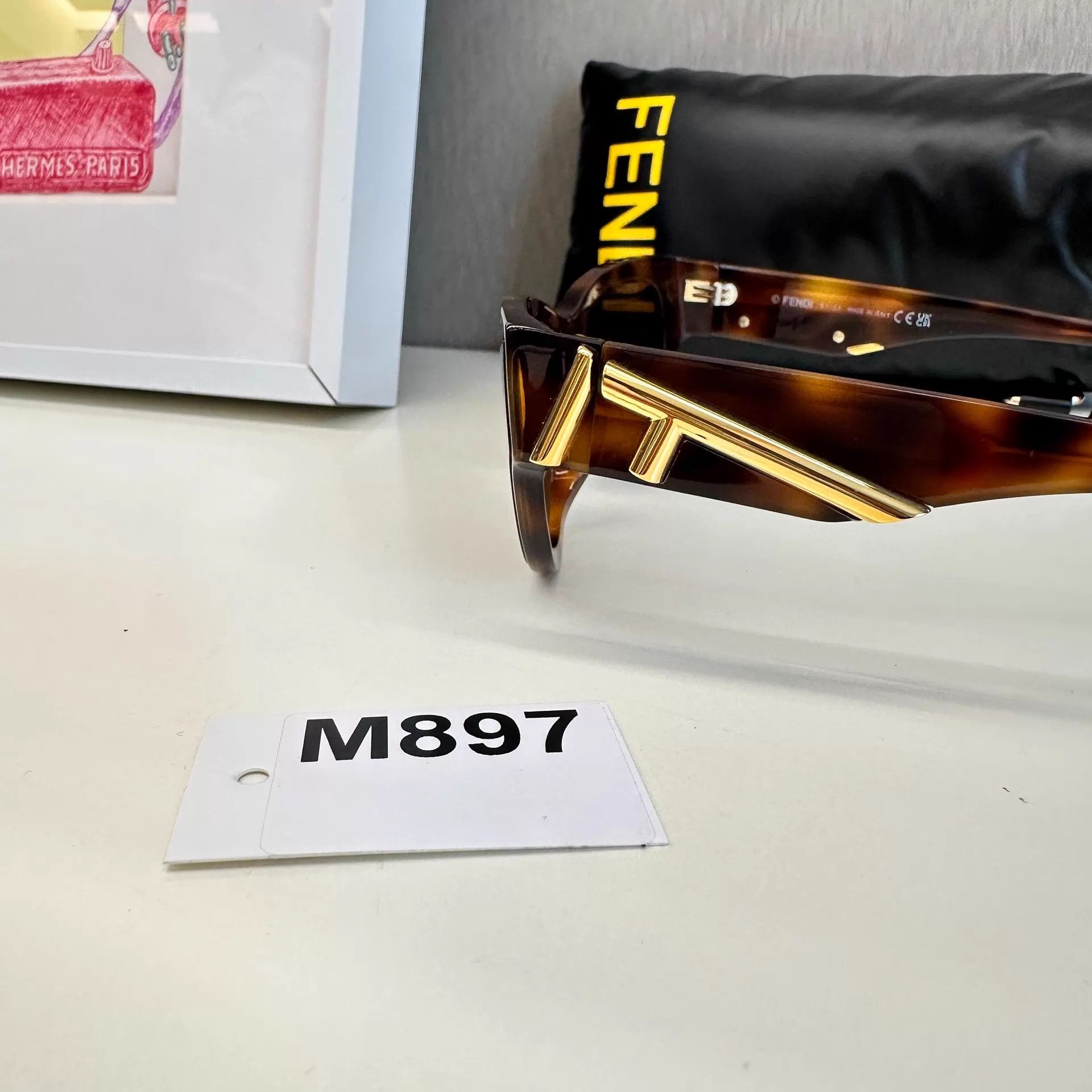 Fendi FENDI Gold Logo Sunglasses with Case Like New M897 Size ONE SIZE - 6 Thumbnail