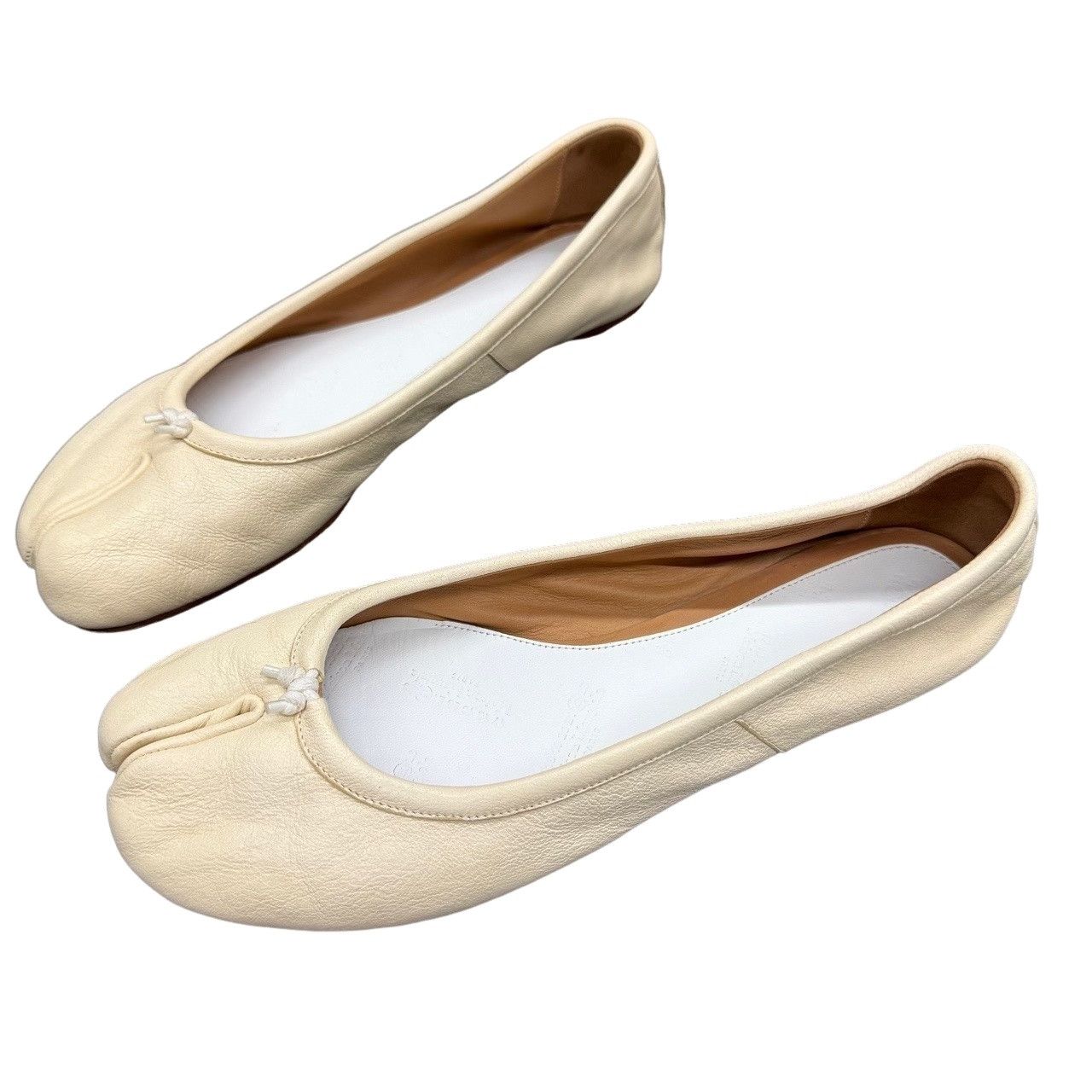 Maison Margiela Maison Margiela Tabi Leather Ballet Flats Size 37.5 Size US 7.5 / IT 37.5 - 1 Thumbnail