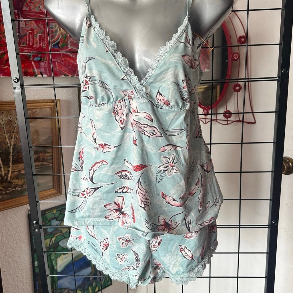 Other adrienne vittadini blue and pink floral pajama set Size ONE SIZE - 2 Thumbnail