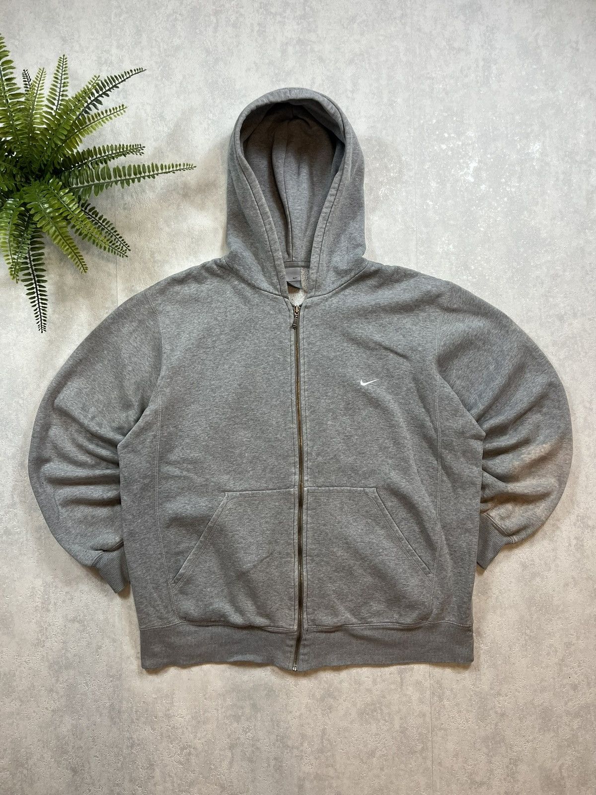Nike × Vintage 90s Nike Swoosh Vintage Y2K Oversized Faded Retro Zip Hoodie Size US XL / EU 56 / 4 - 1 Thumbnail